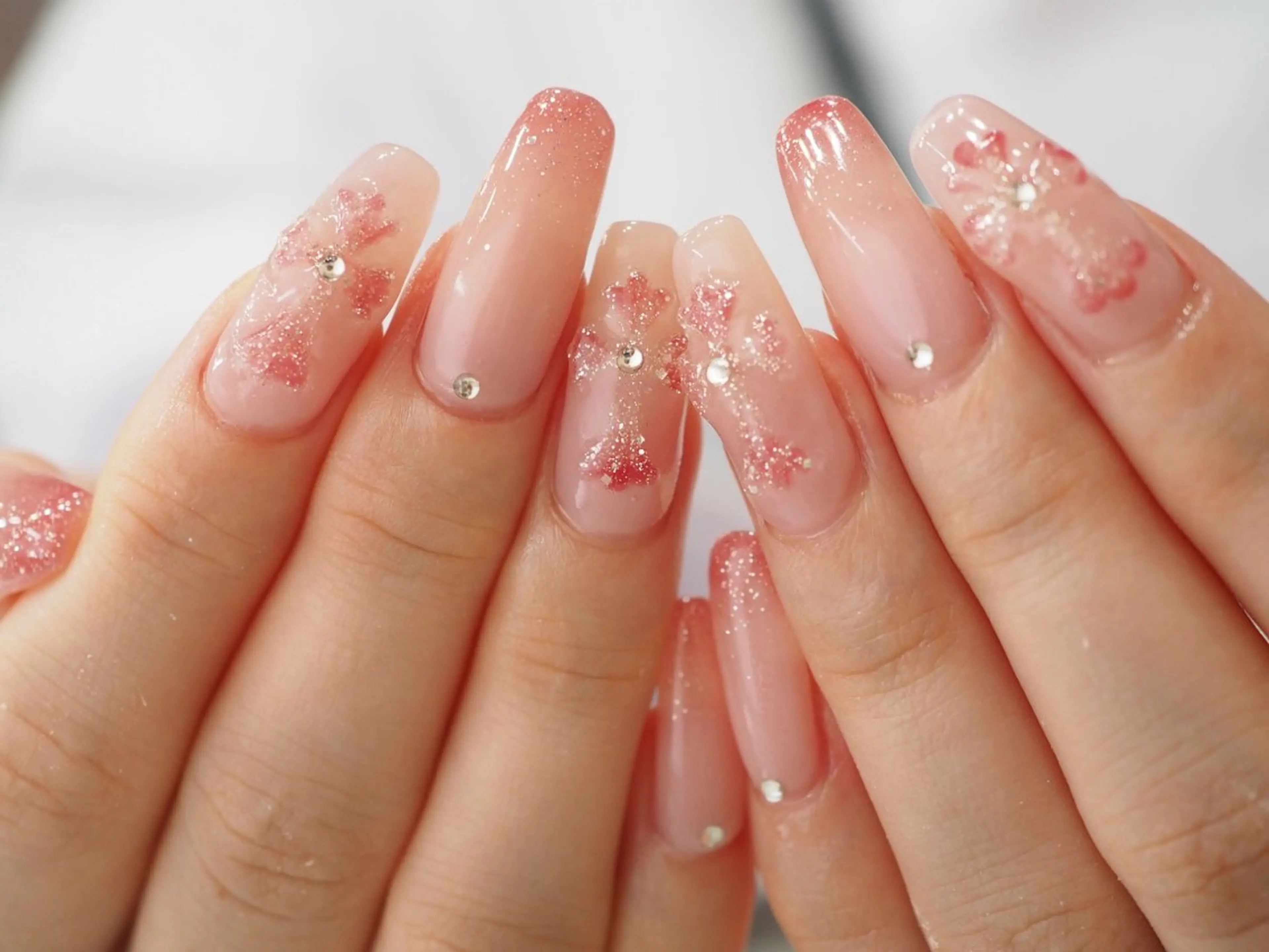 ネイル ハンドネイル glaNje shioriのネイルデザイン