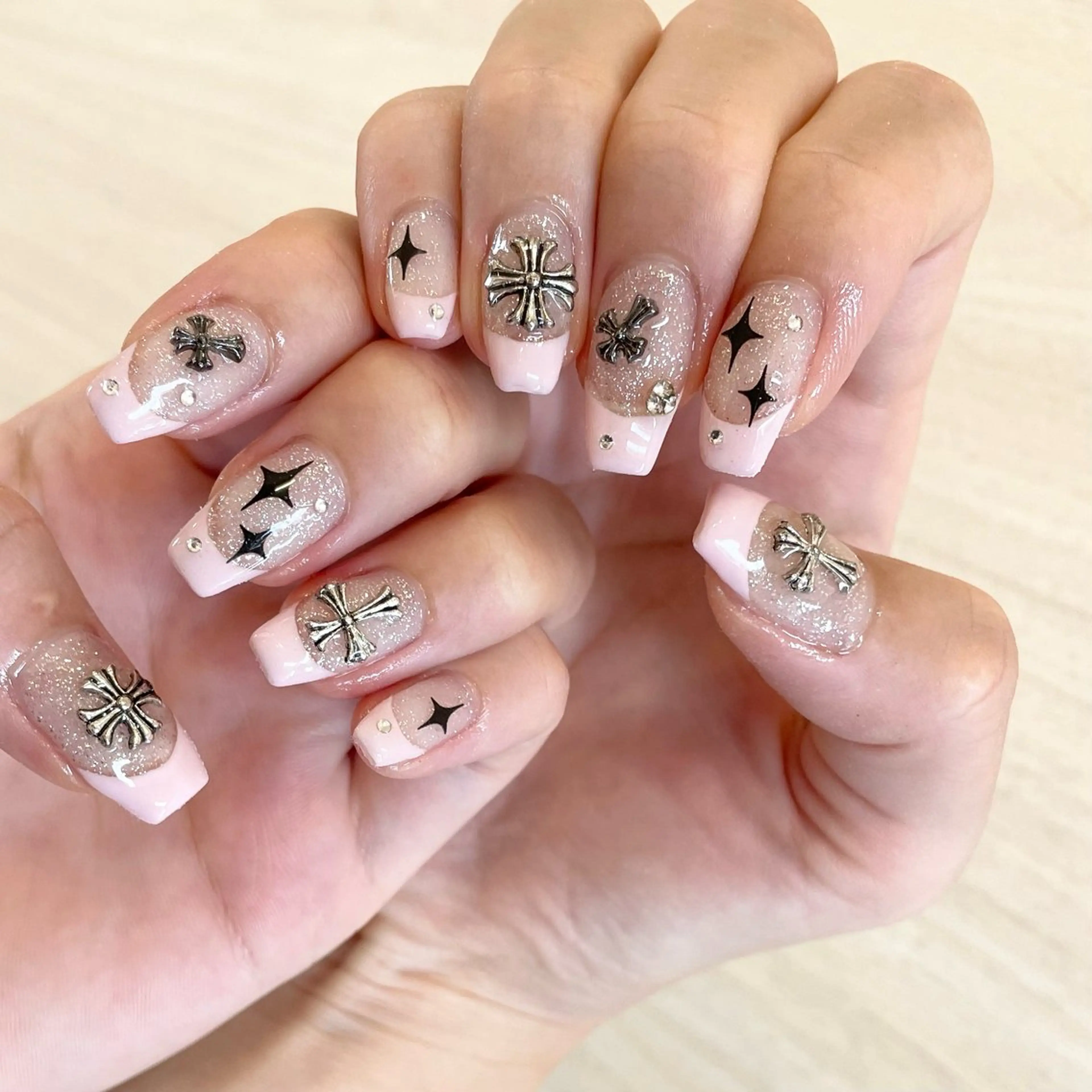 ネイル Nail Salon Gummi.のネイルデザイン