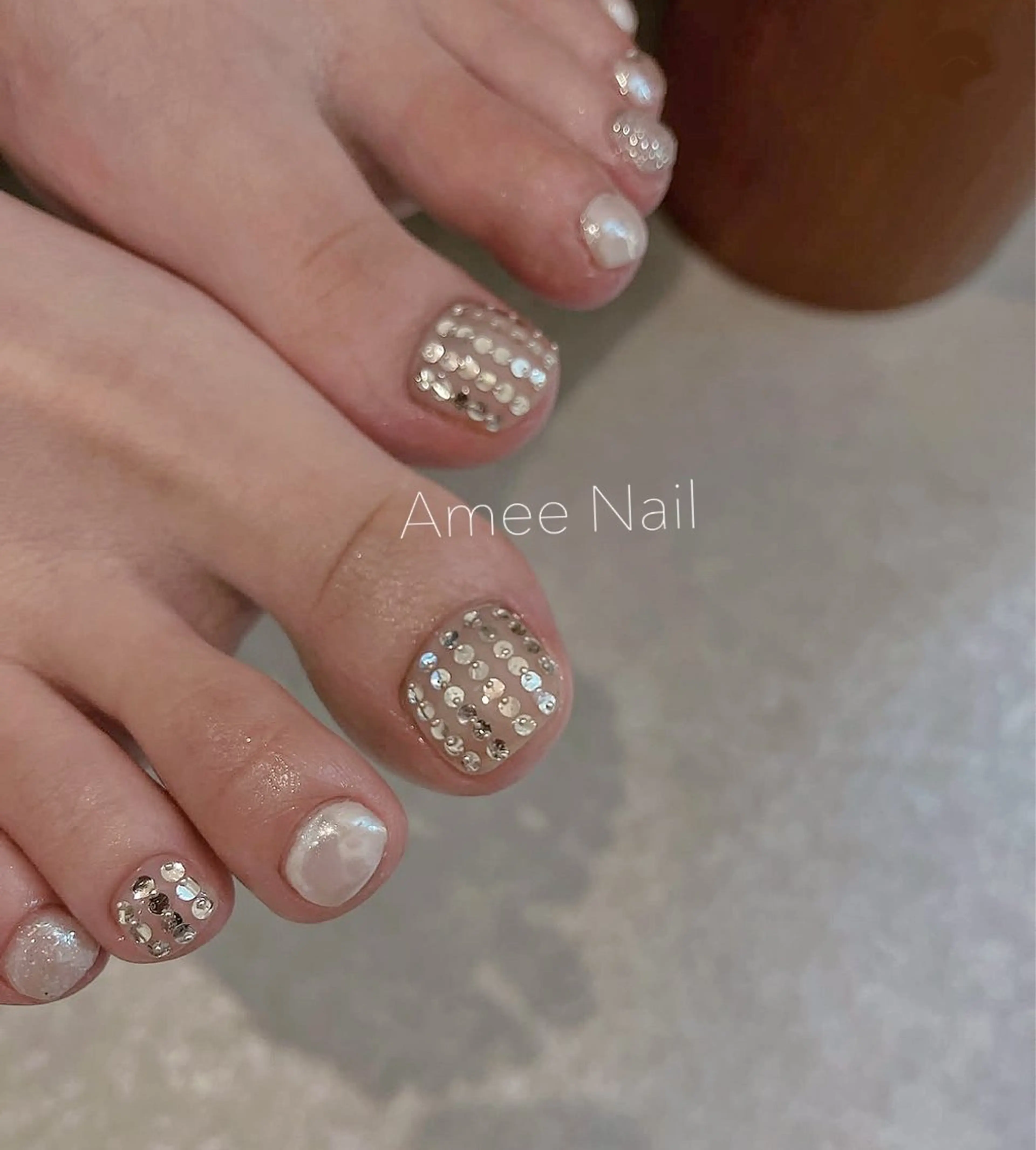 ネイル オーロラネイル クリアネイル フラッシュネイル ジェルネイル グラデーション フットネイル Amee Nail Salonのネイルデザイン