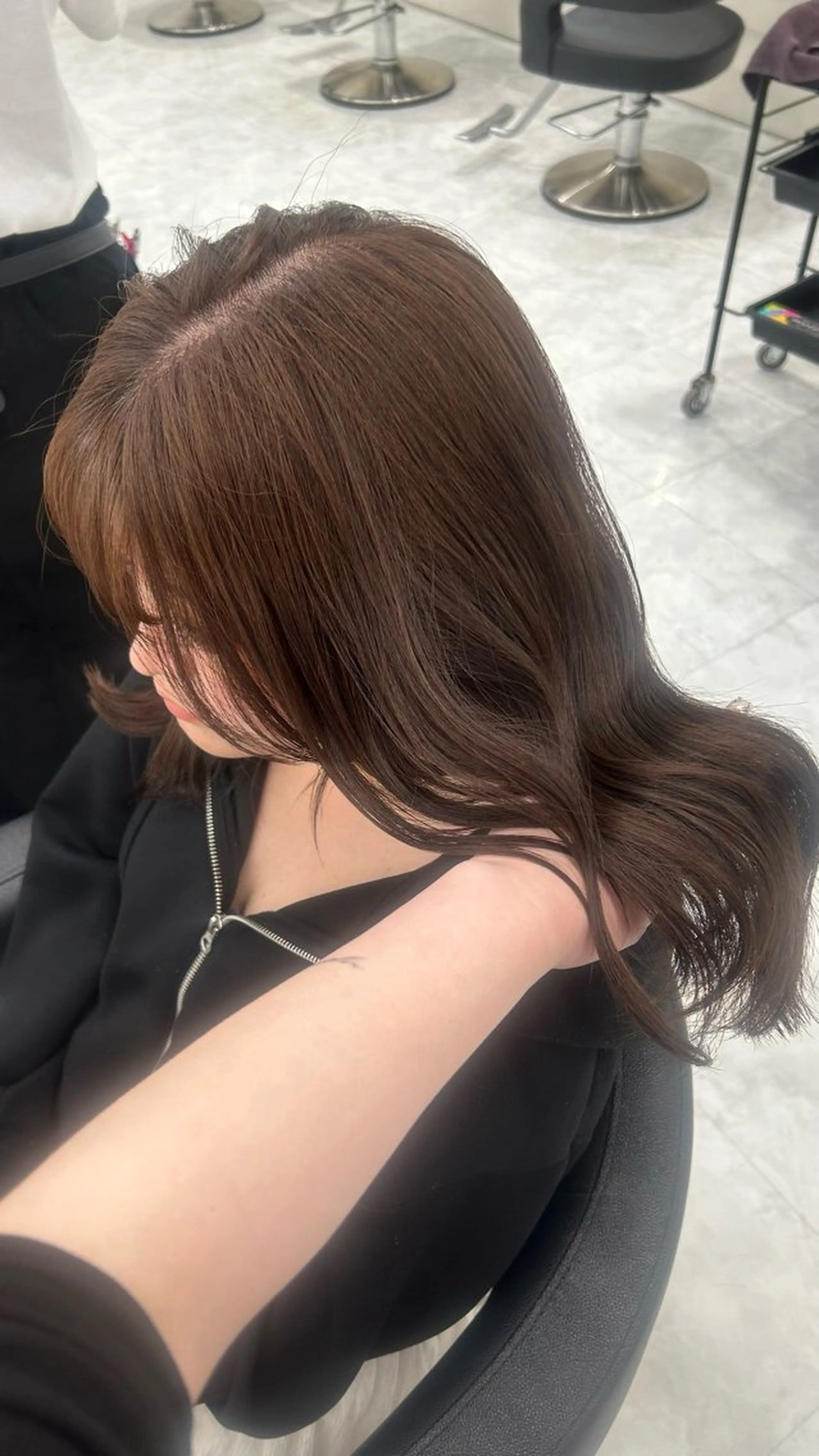 ロング カラー パーマ ヘアアレンジ メンズ キッズ カット ヘアカラー トリートメント 盛れ韓国ハイトーン 🎀Himari🎀のヘアスタイル