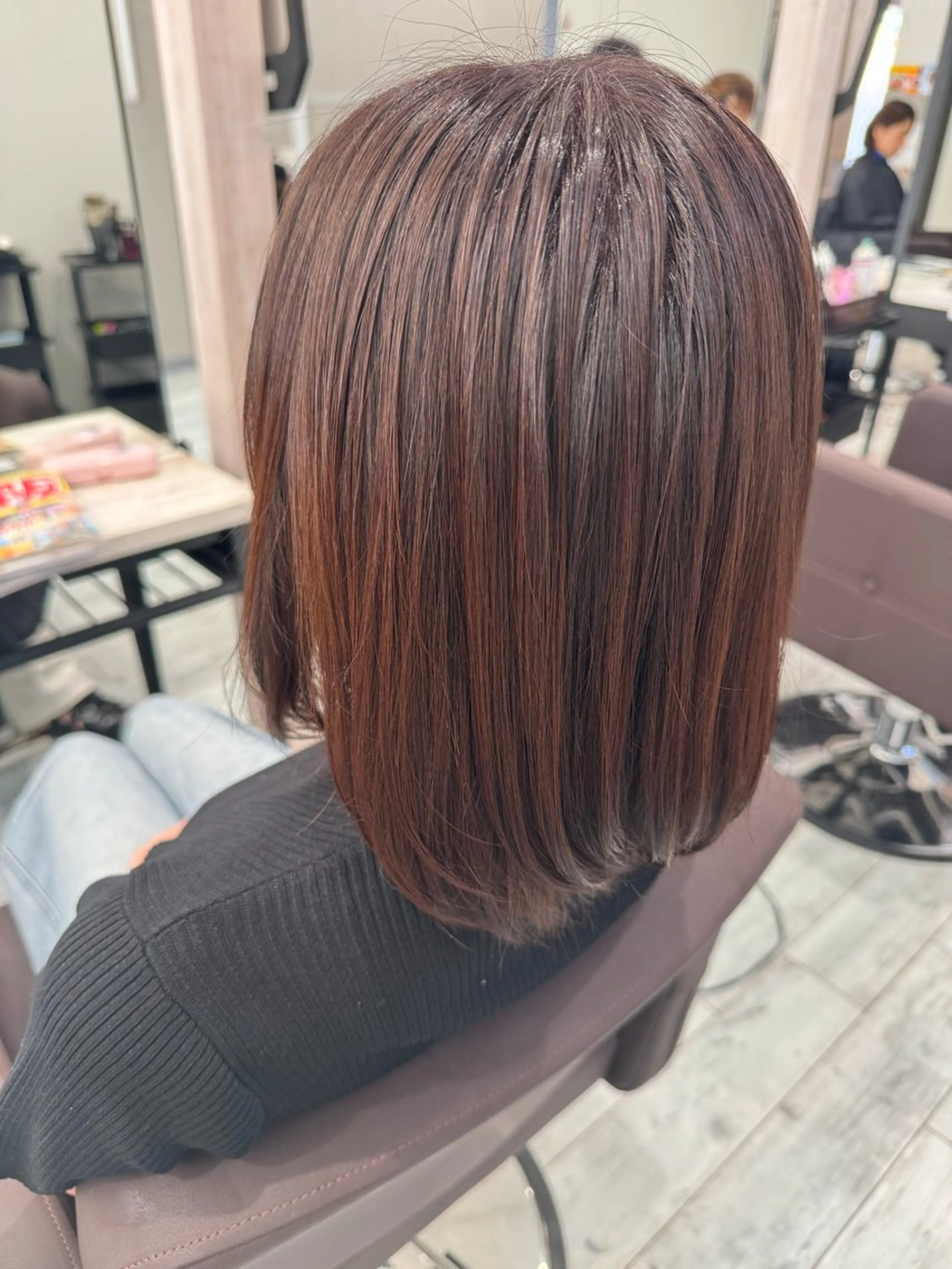 カラー LALA by BREK 岐南店(BREK)所属・LALA ひなよのマツエク・マツパデザイン