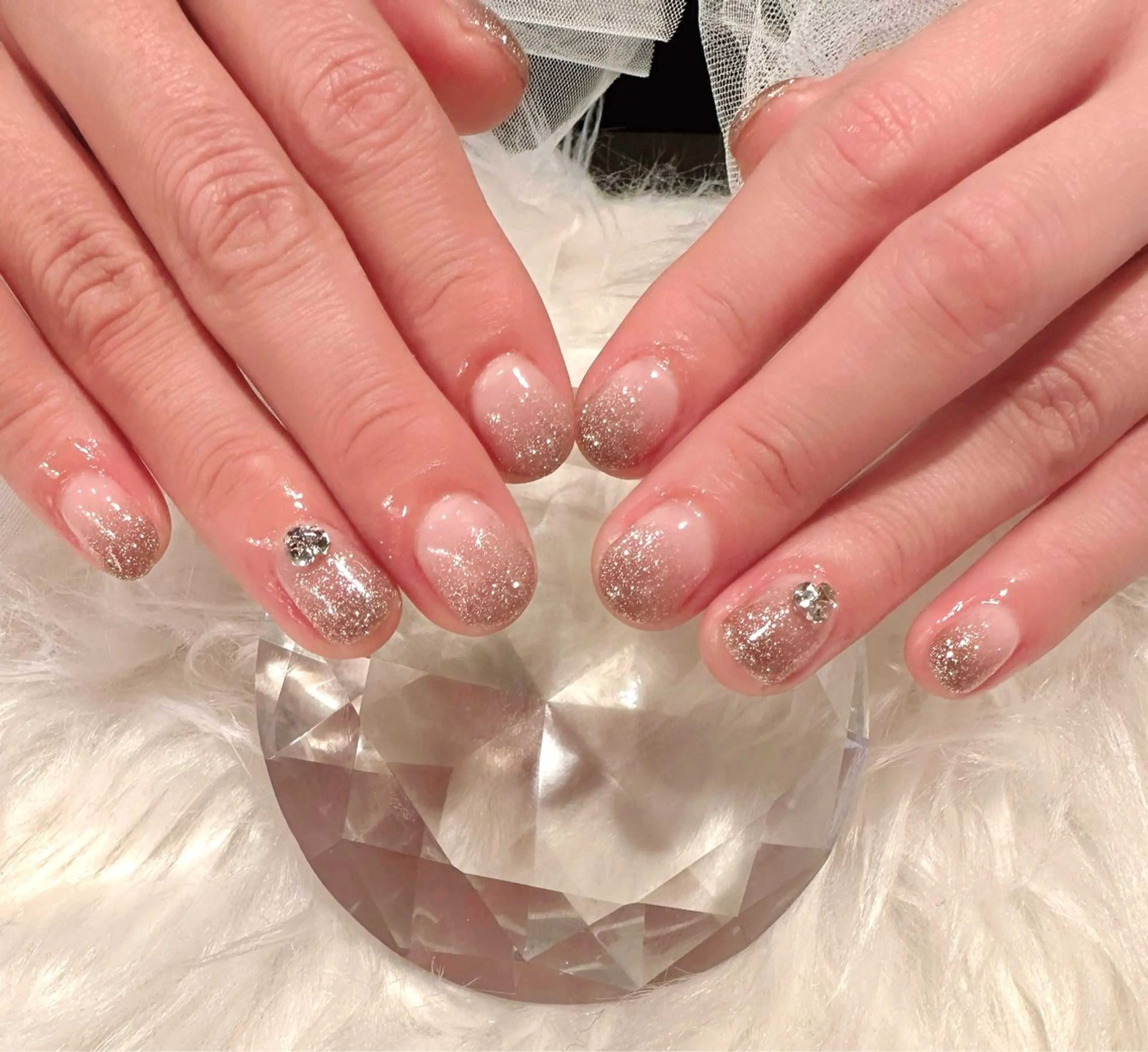 ネイル グラデーション ラメ(グリッター) ラメグラデーション 持ち込み ハンドネイル nail untitled🎀のネイルデザイン