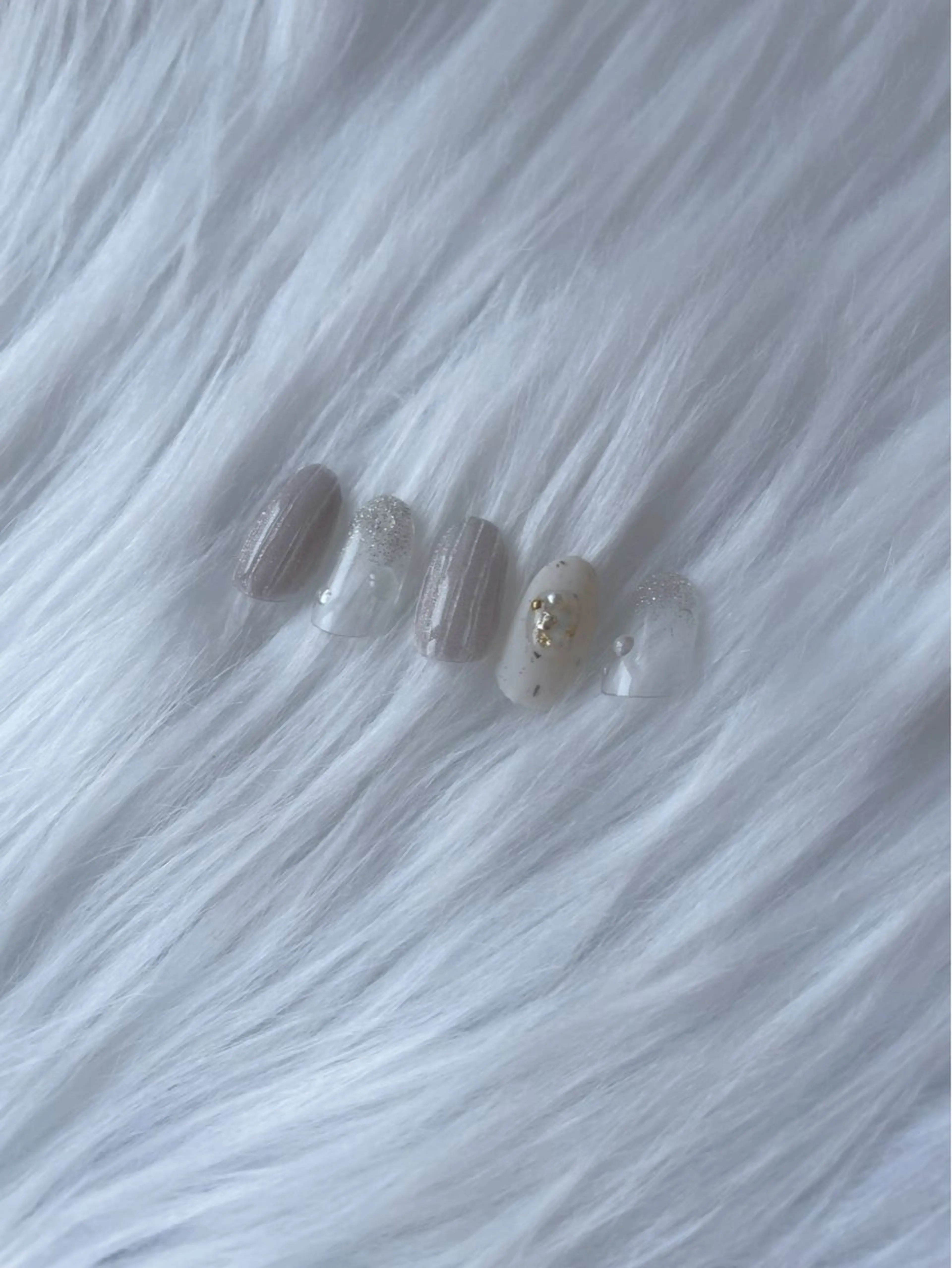 ネイル ブルー 氷ネイル・うるうるネイル キラキラネイル マグネットネイル ニュアンスネイル ハンドネイル timtam --sakiのネイルデザイン