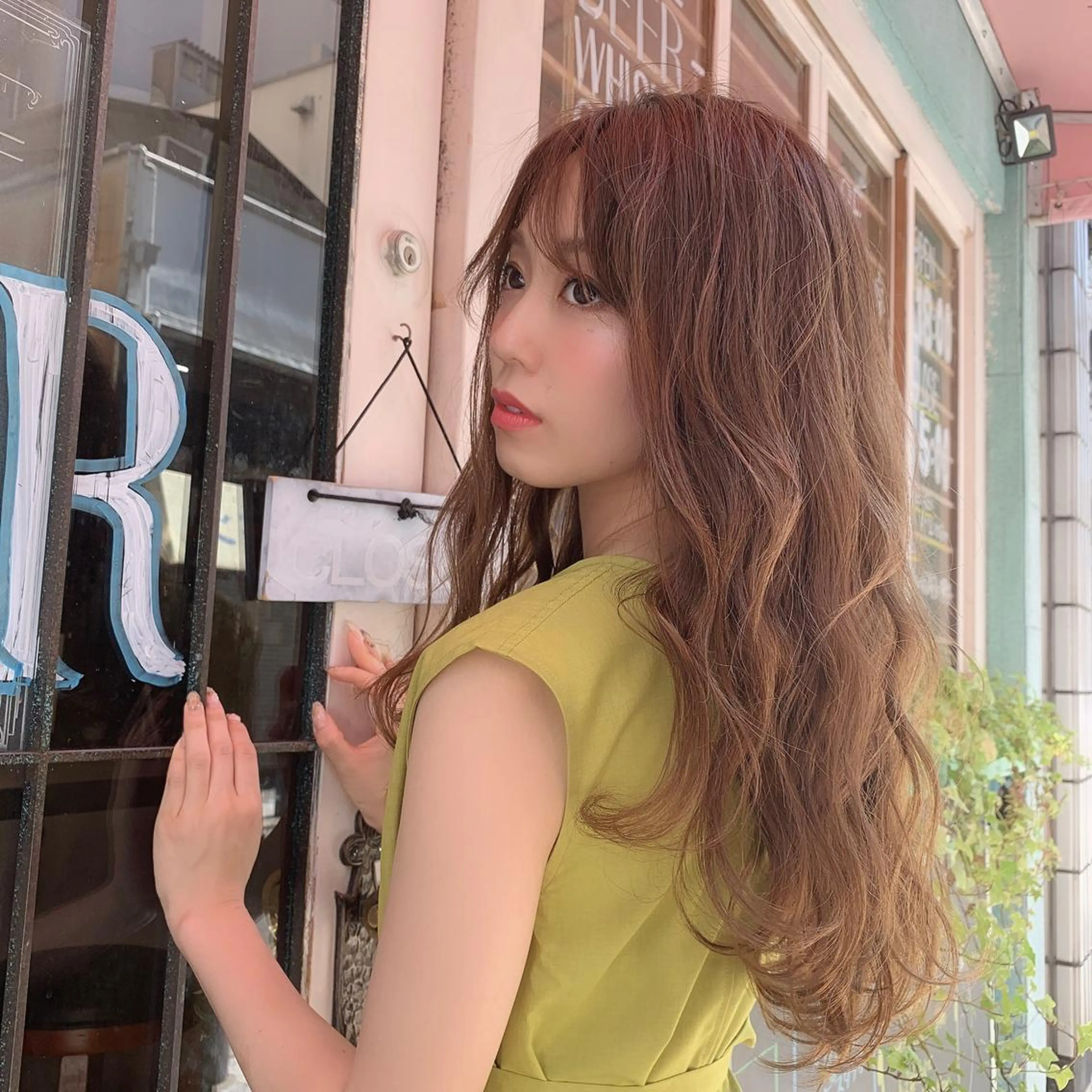 ロング カラー ベージュカラー Roid 代表✨HIROのヘアスタイル