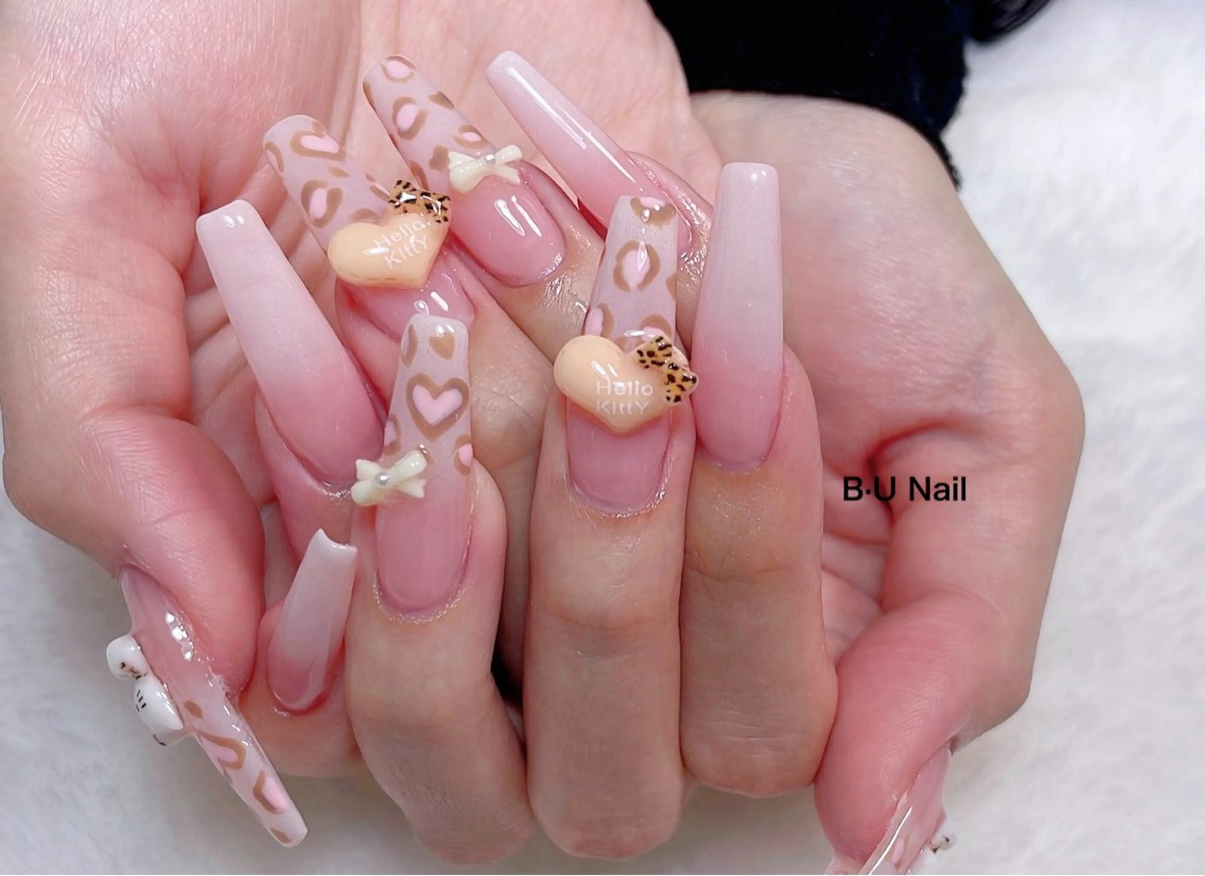 ネイル アートネイル フットネイル ジェルネイル マグネットネイル 持ち込み ハンドネイル B·U Nail大宮 長さだし専門店のネイルデザイン