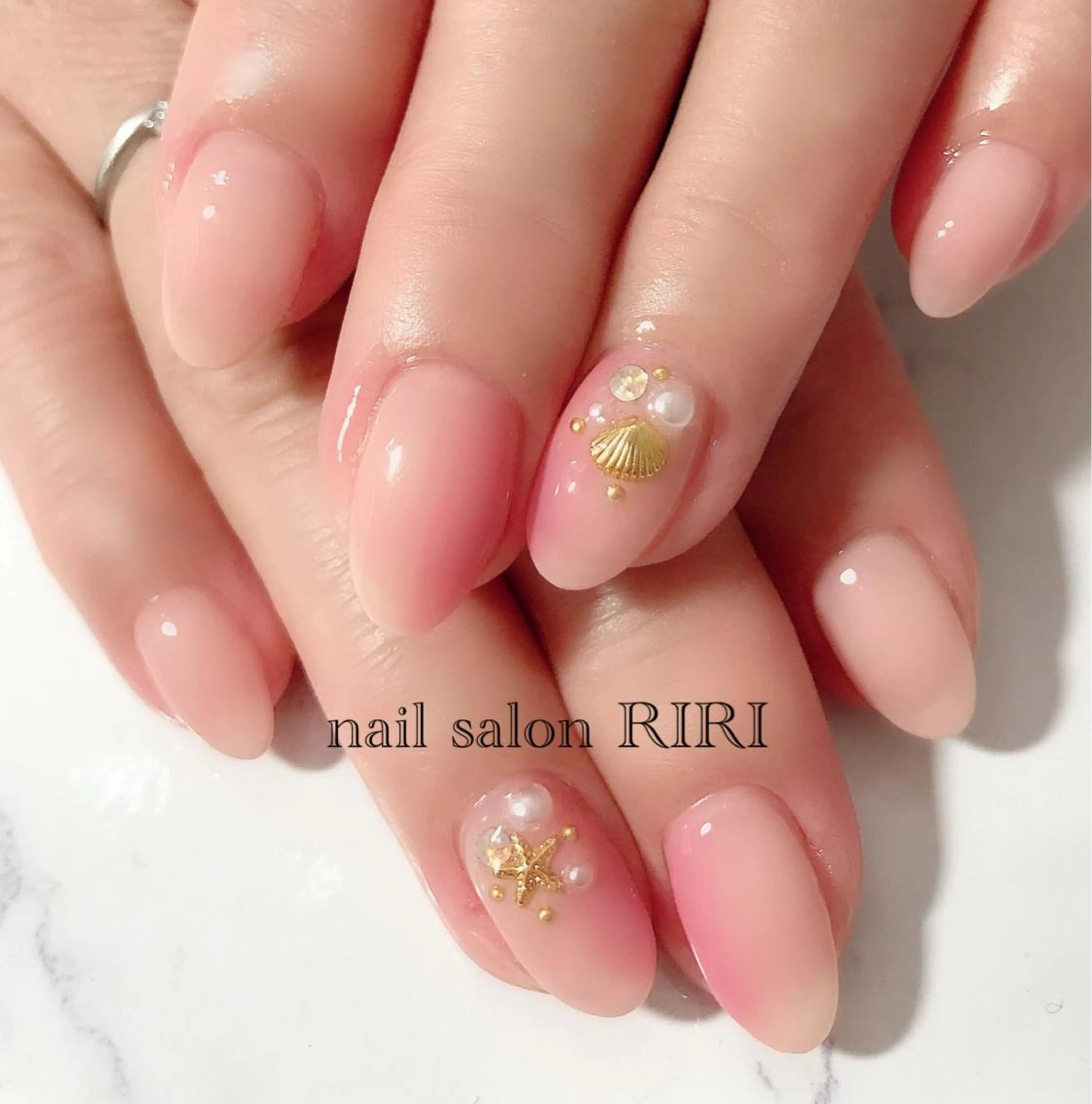 ネイル RIRI リリのネイルデザイン