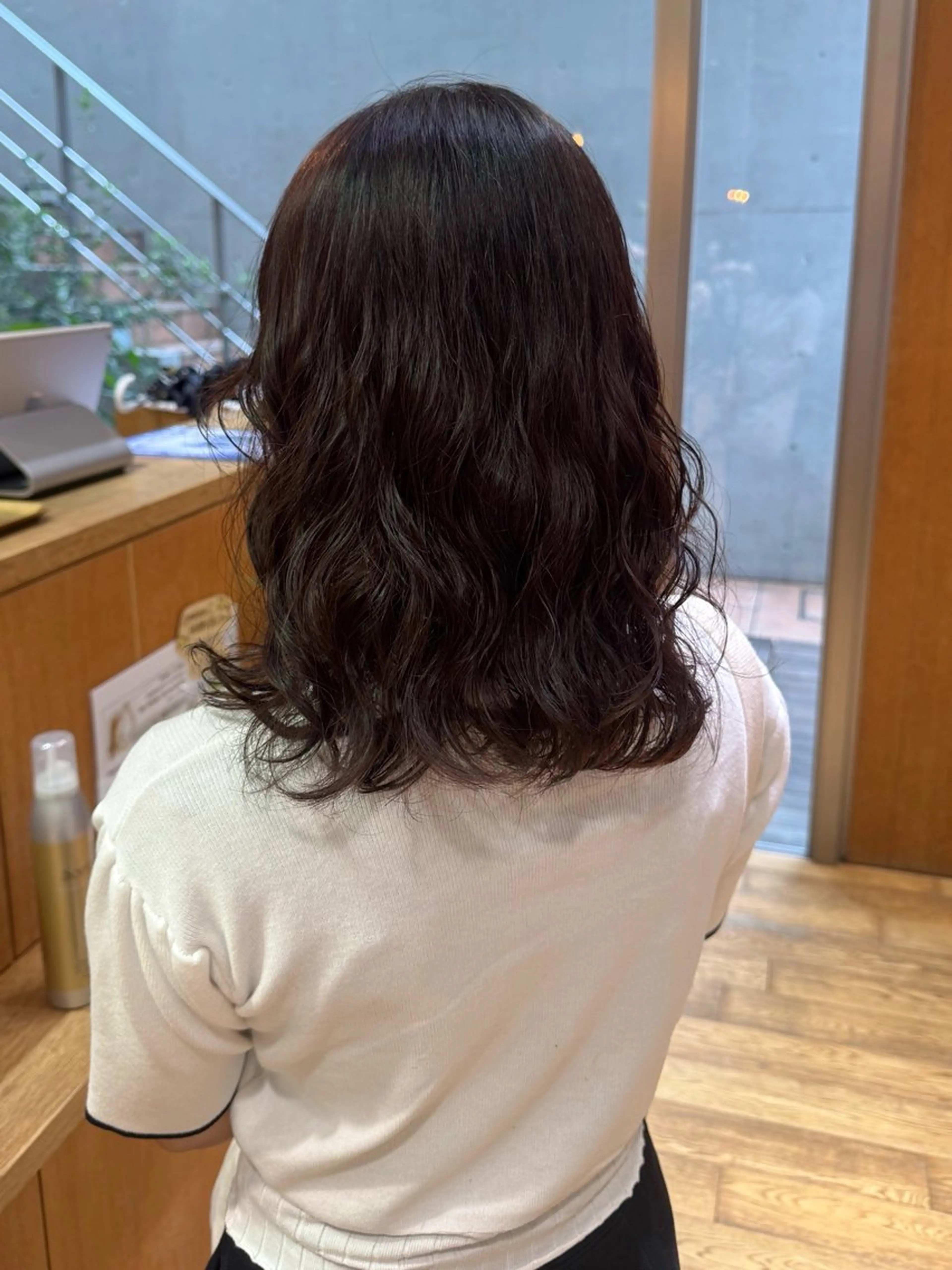 ミディアム パーマ カット パーマ 大橋 芽衣のヘアスタイル