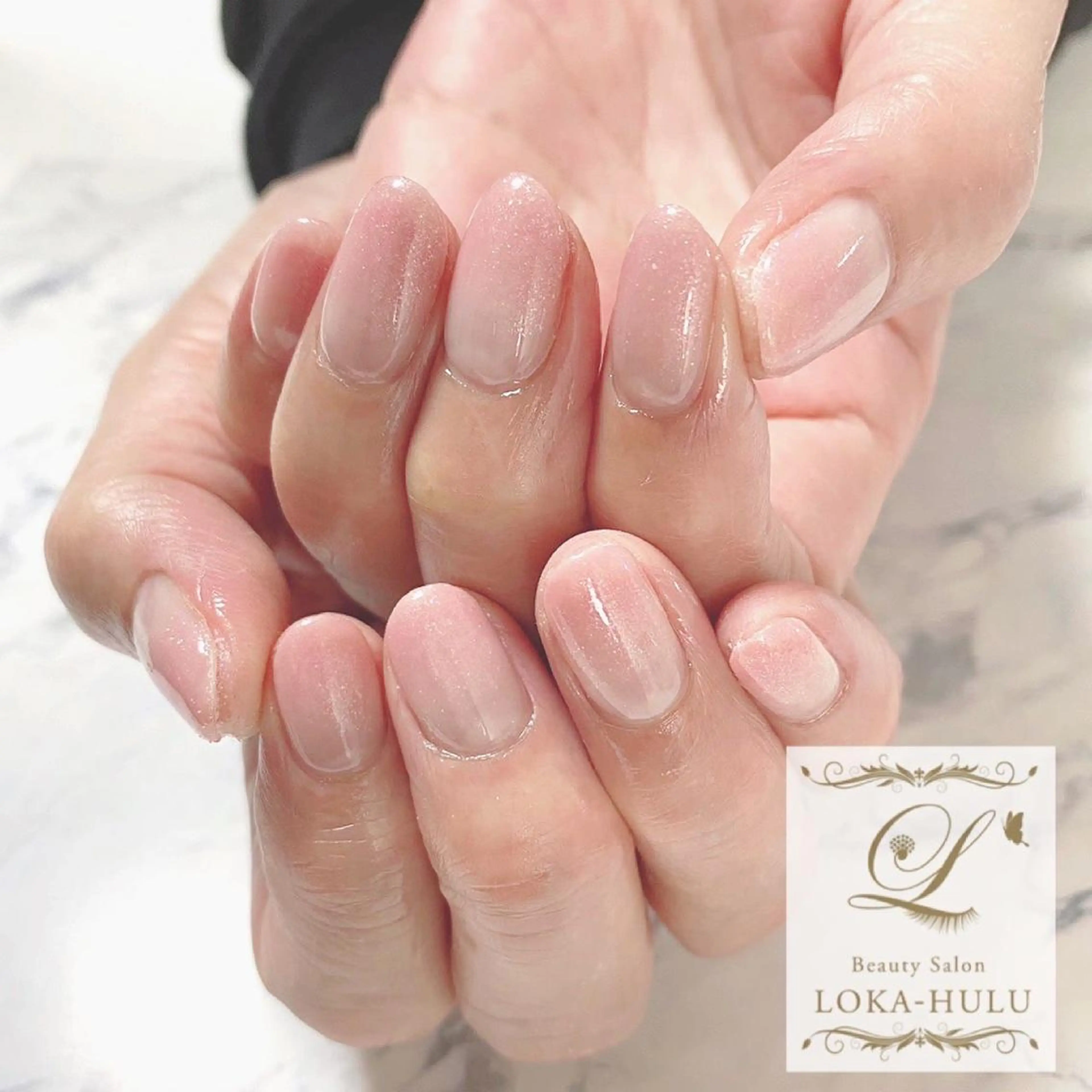 大人綺麗ワンカラー、グラデーションネイル【フット+¥1500で可能】の写真