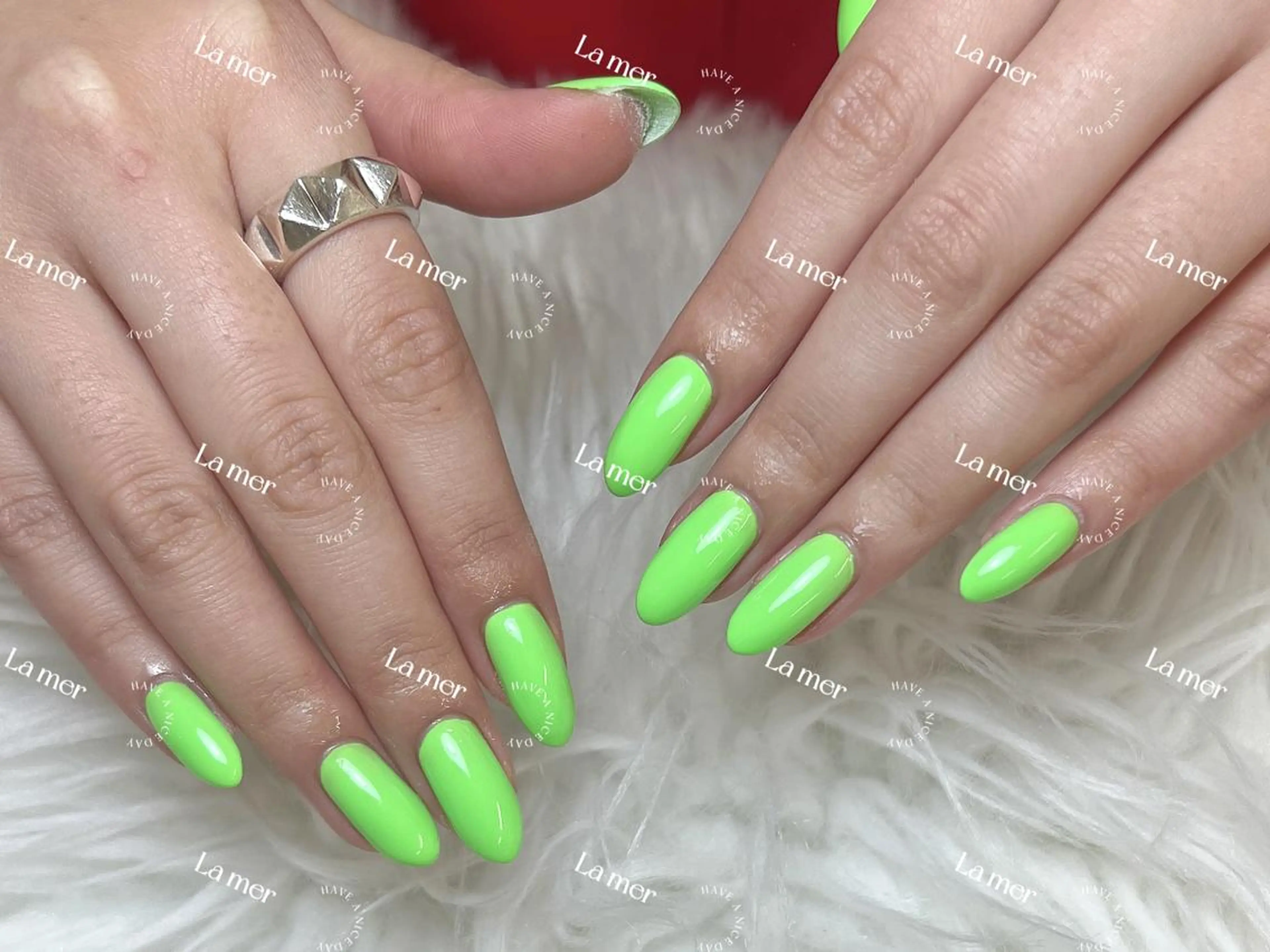 ネイル 🌻 Momoko_のネイルデザイン