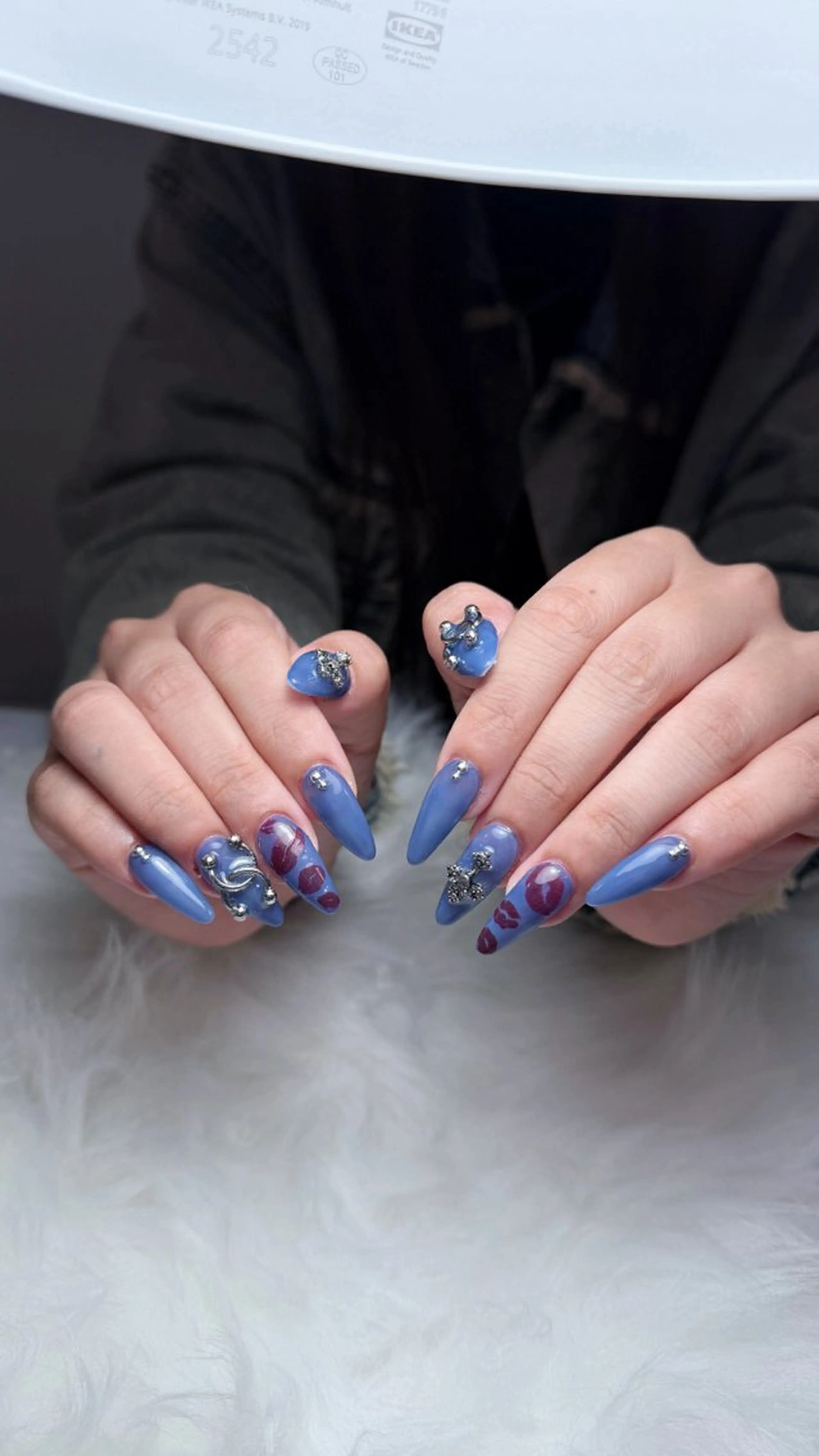 ネイル フラワーネイル 韓国ネイル 持ち込み 春ネイル ワンホンネイル ハンドネイル Huyn Nail Shinjyukuのネイルデザイン