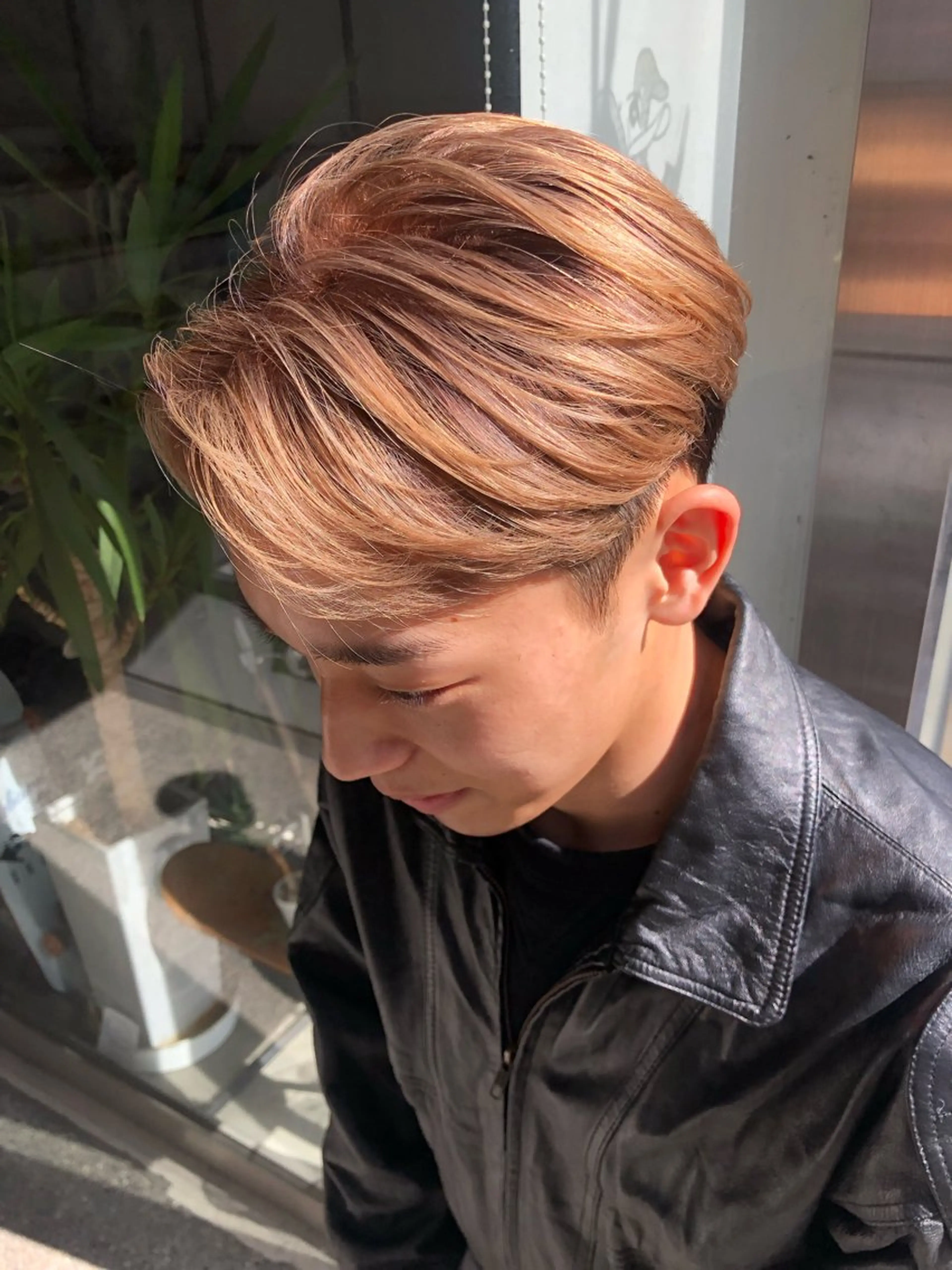ショート ヘアカラー hair make chic所属・chic　神田 幸也のヘアスタイル