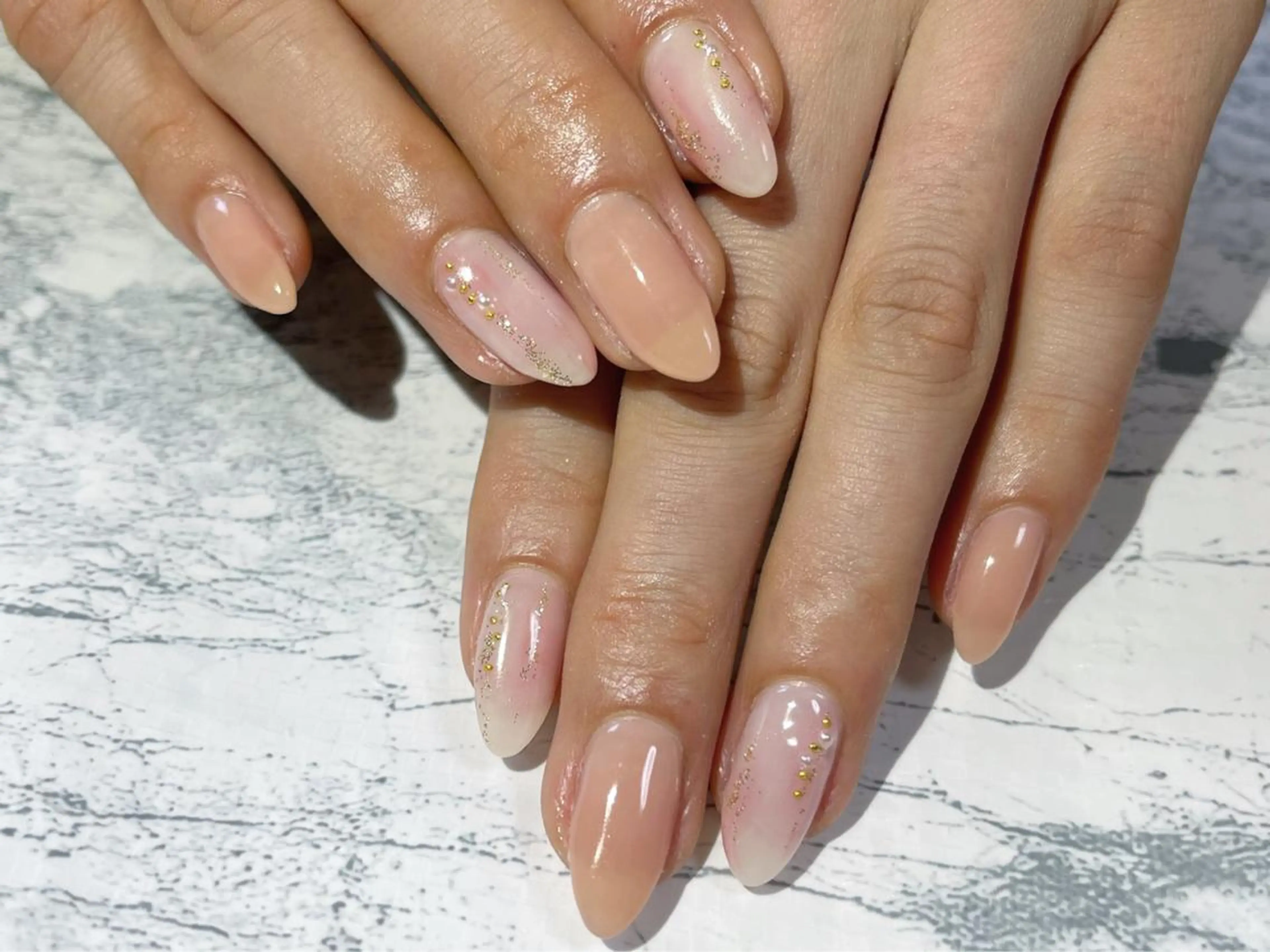 ネイル フットネイル ニュアンスネイル オレンジ シンプルネイル 春ネイル nail fufla ♡yamane♡のネイルデザイン