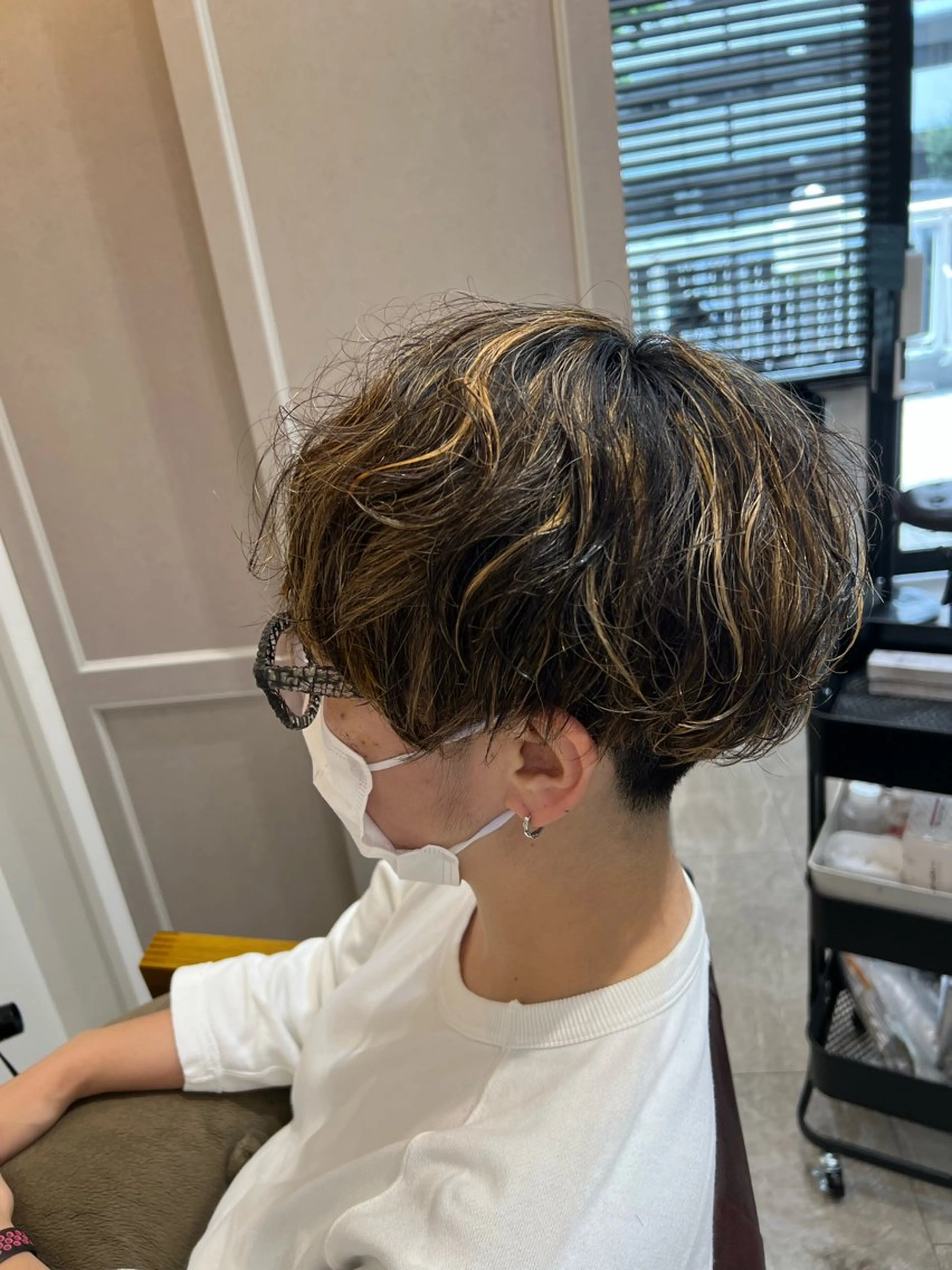 ショート カラー パーマ 南雲 由麻のヘアスタイル