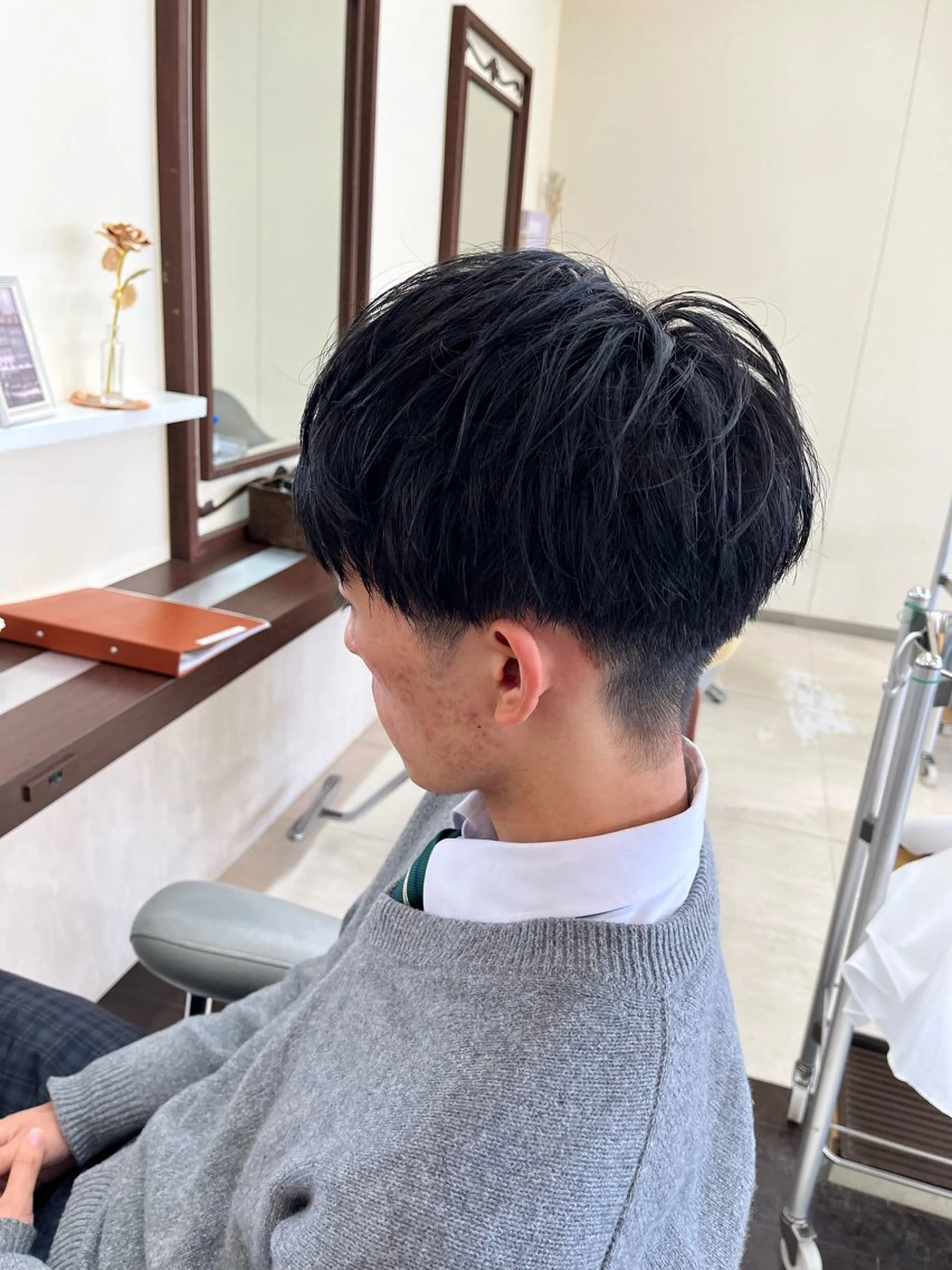 ショート メンズ マッシュ 刈り上げ 🧊メンズ特化🧊 高木航希のヘアスタイル