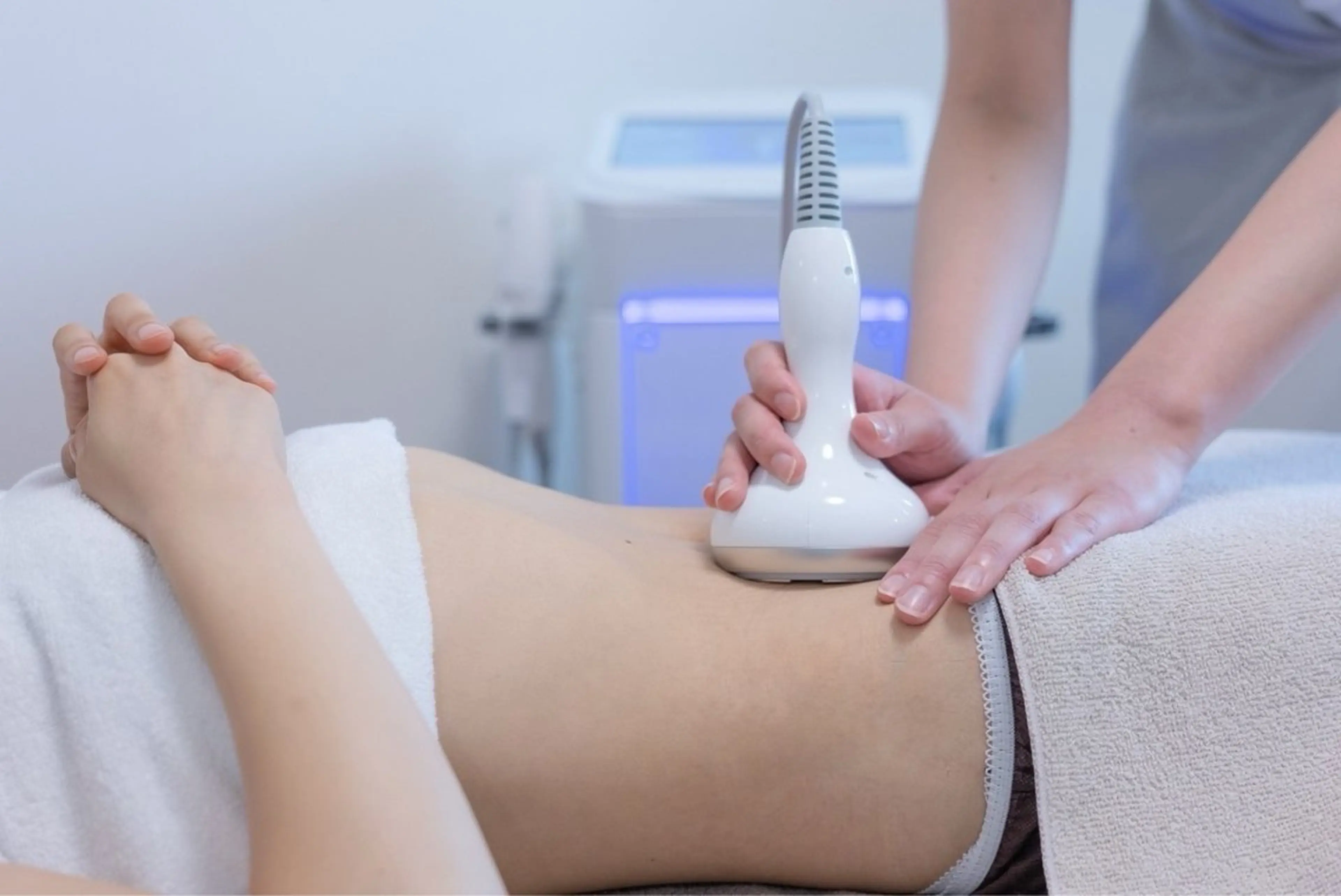 最新鬼痩せマシンで激痩身（キャビテーション、ラジオ波、EMS吸引+ハンド）の写真