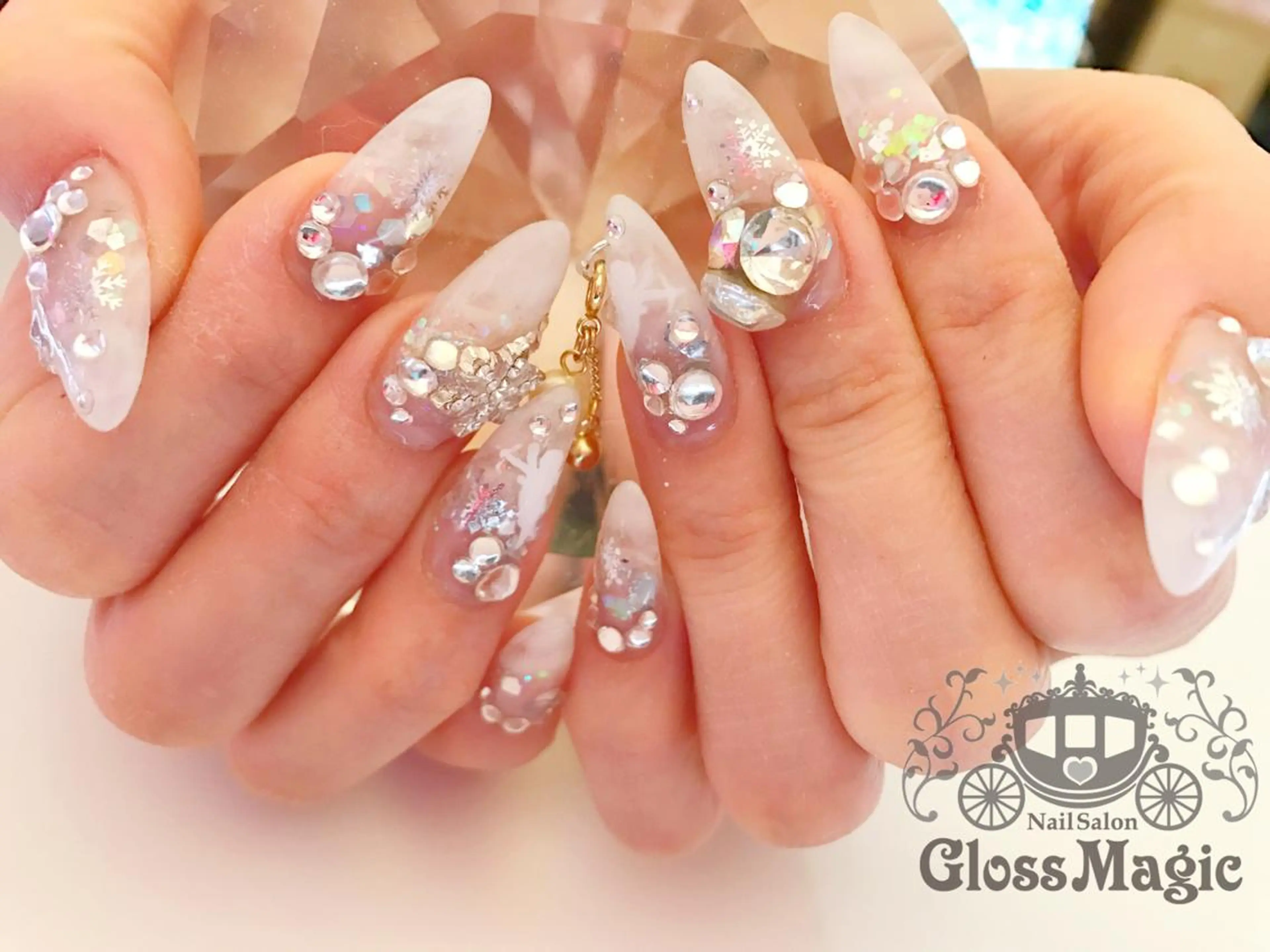 ネイル スカルプネイル ネイルチップ YUN 💅のネイルデザイン