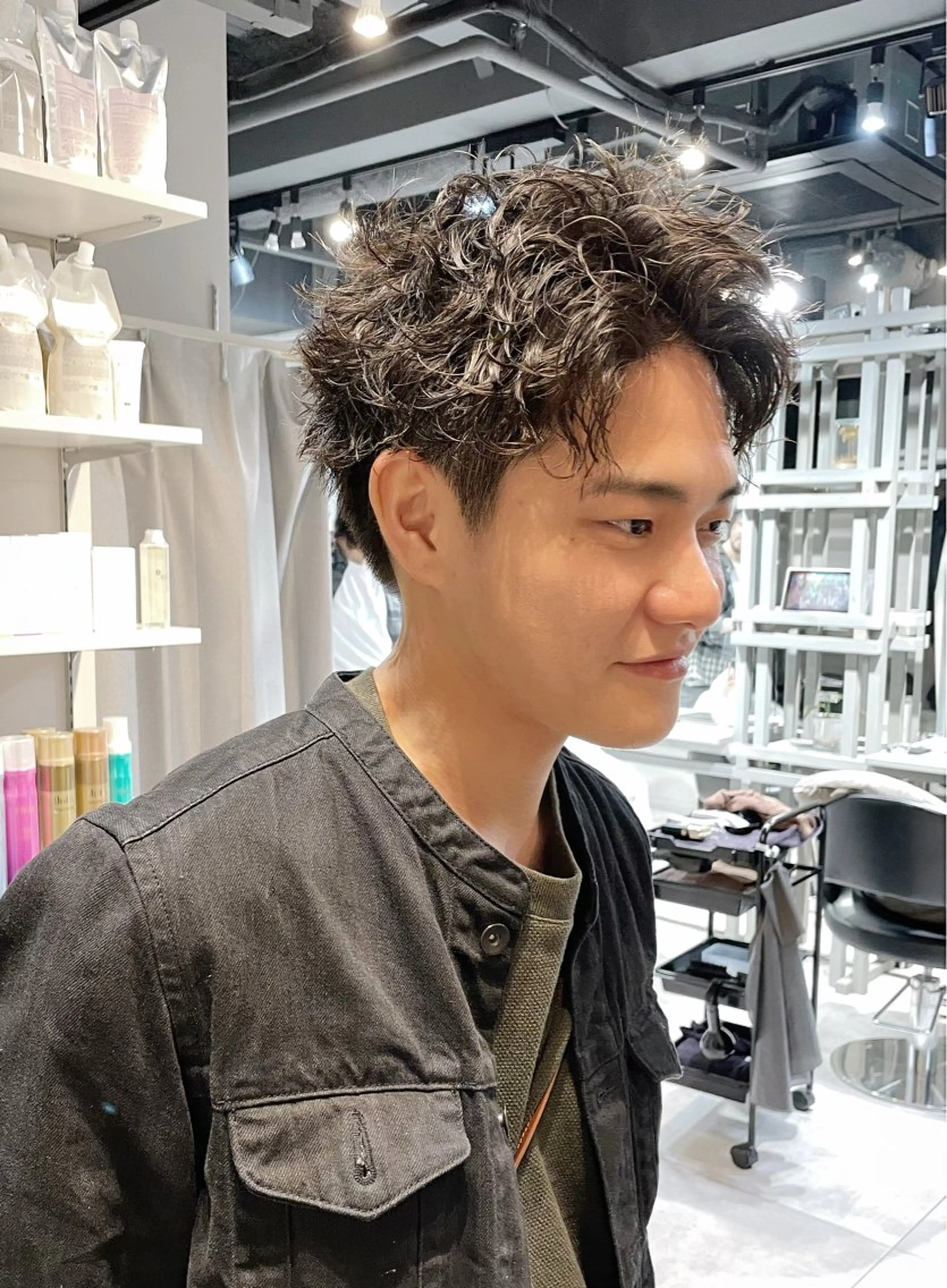 パーマ メンズ カット パーマ 似合わせ/小顔/ 韓国✨KAITOのヘアスタイル