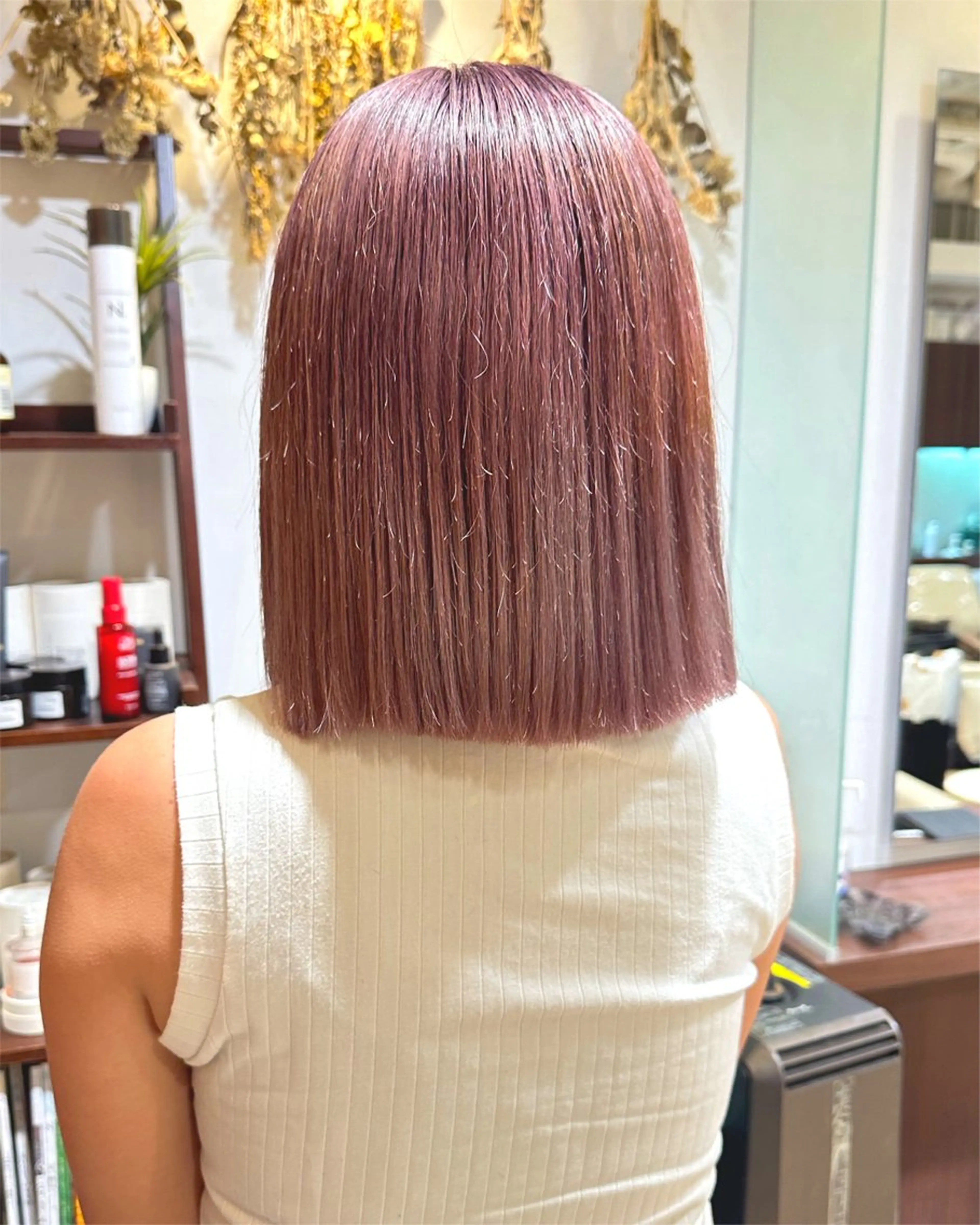 ショート ボブ 宇都 唯のヘアスタイル