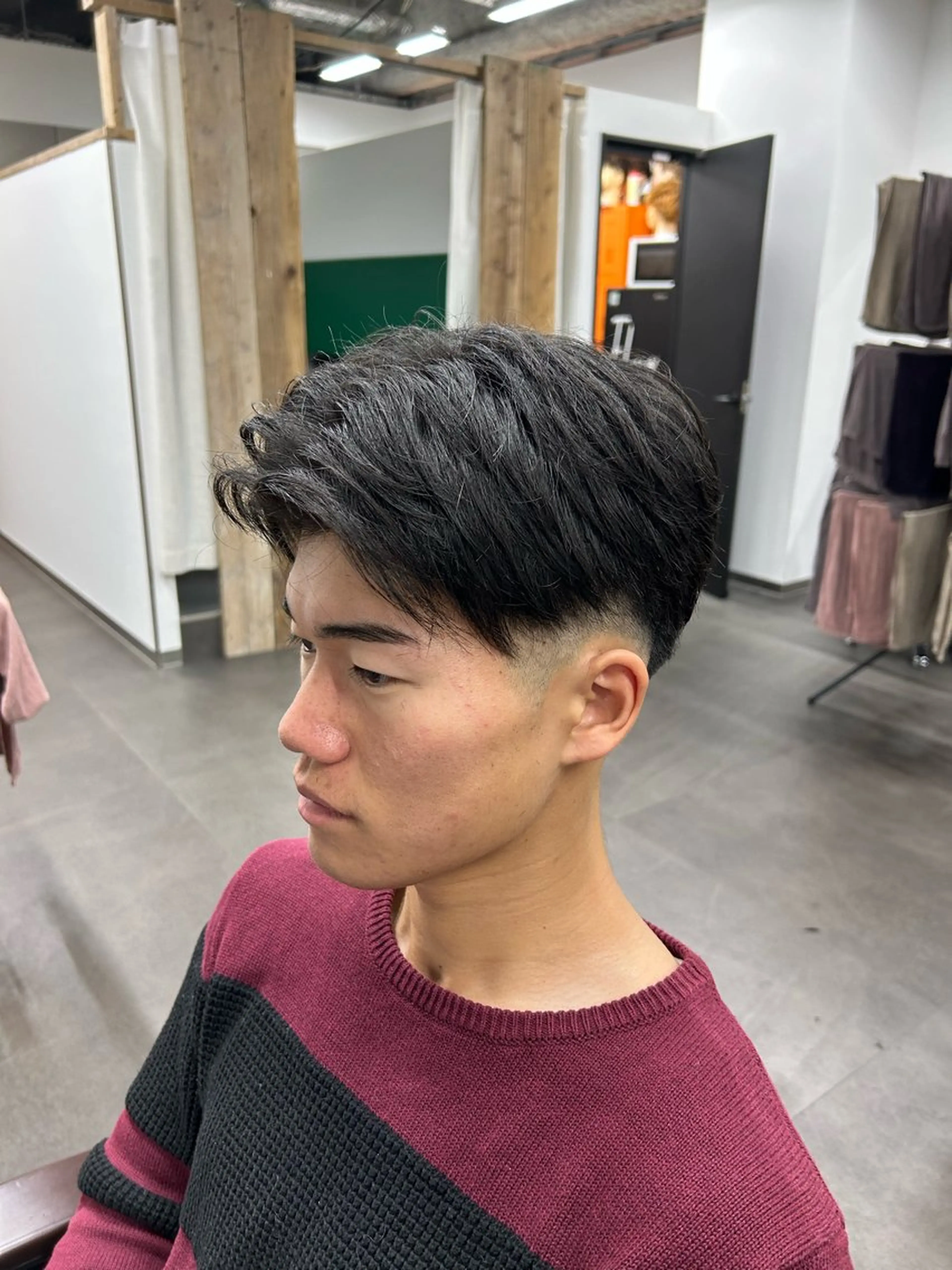 メンズ フラッグヘアー天神西通り店所属・flag hair レイナのヘアスタイル