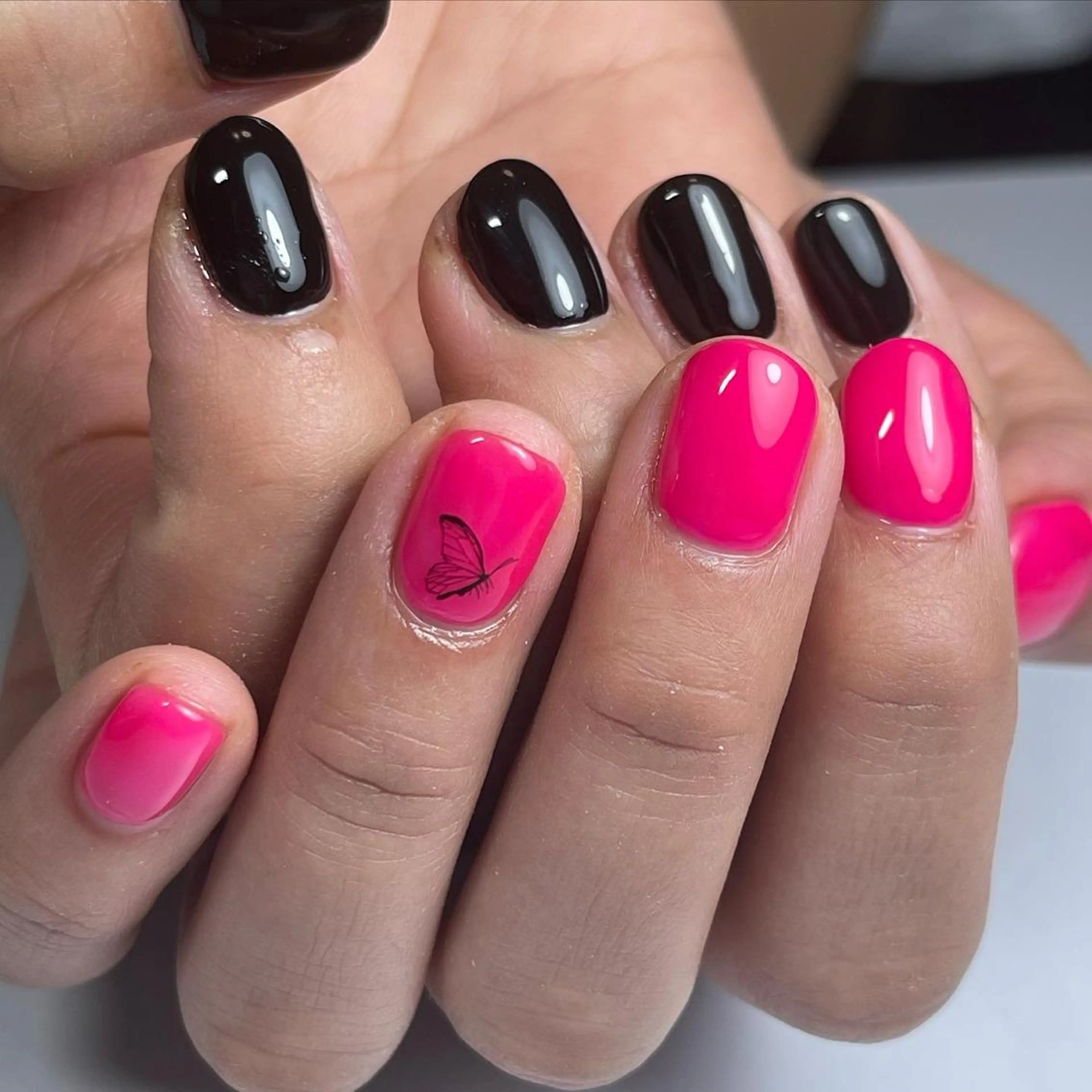 ショート カラー ネイル ハンドネイル 松山 美由紀のネイルデザイン