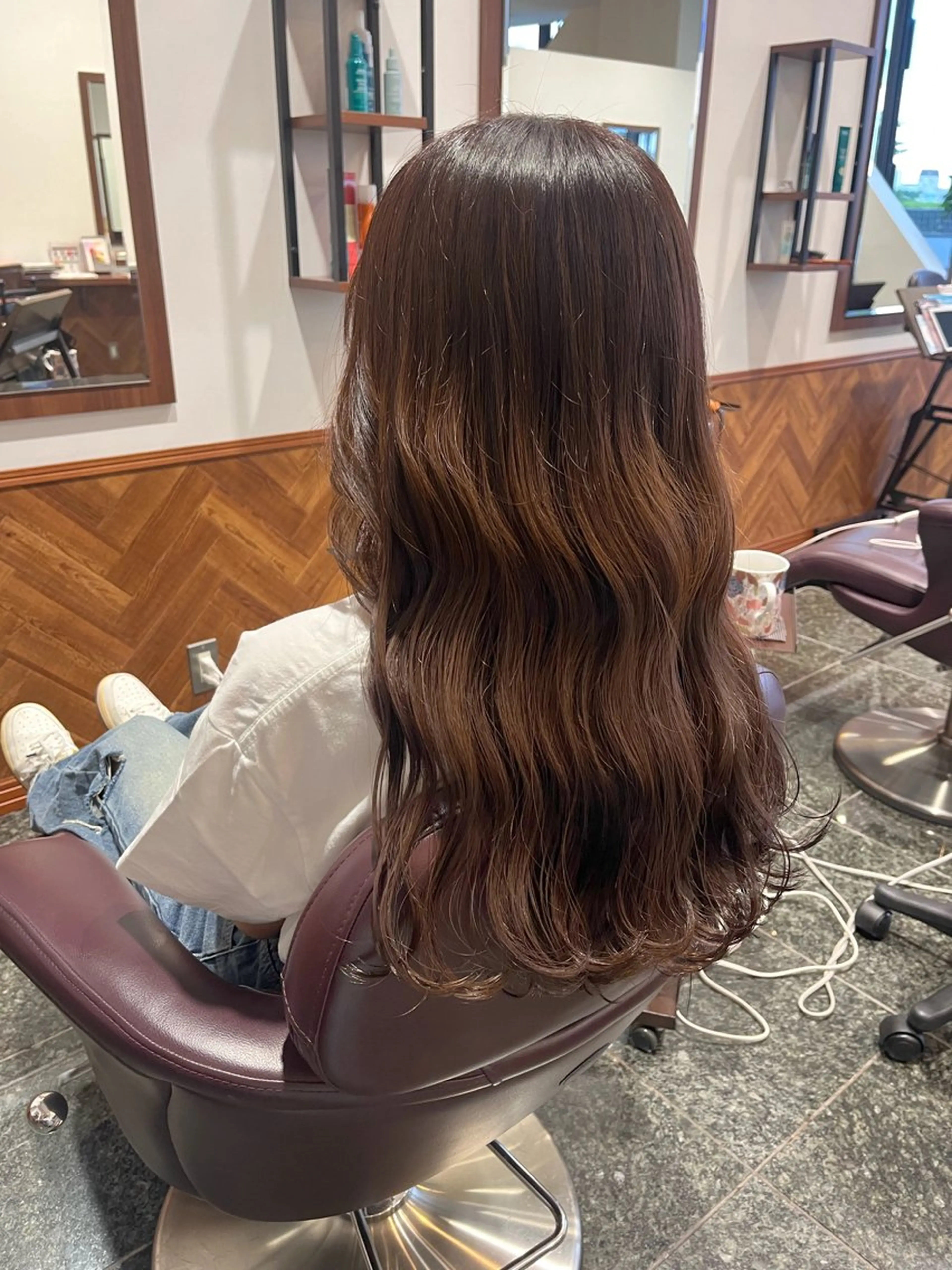 ロング カラー ブラウンカラー 透明感カラー るりな ARTRUSHのヘアスタイル