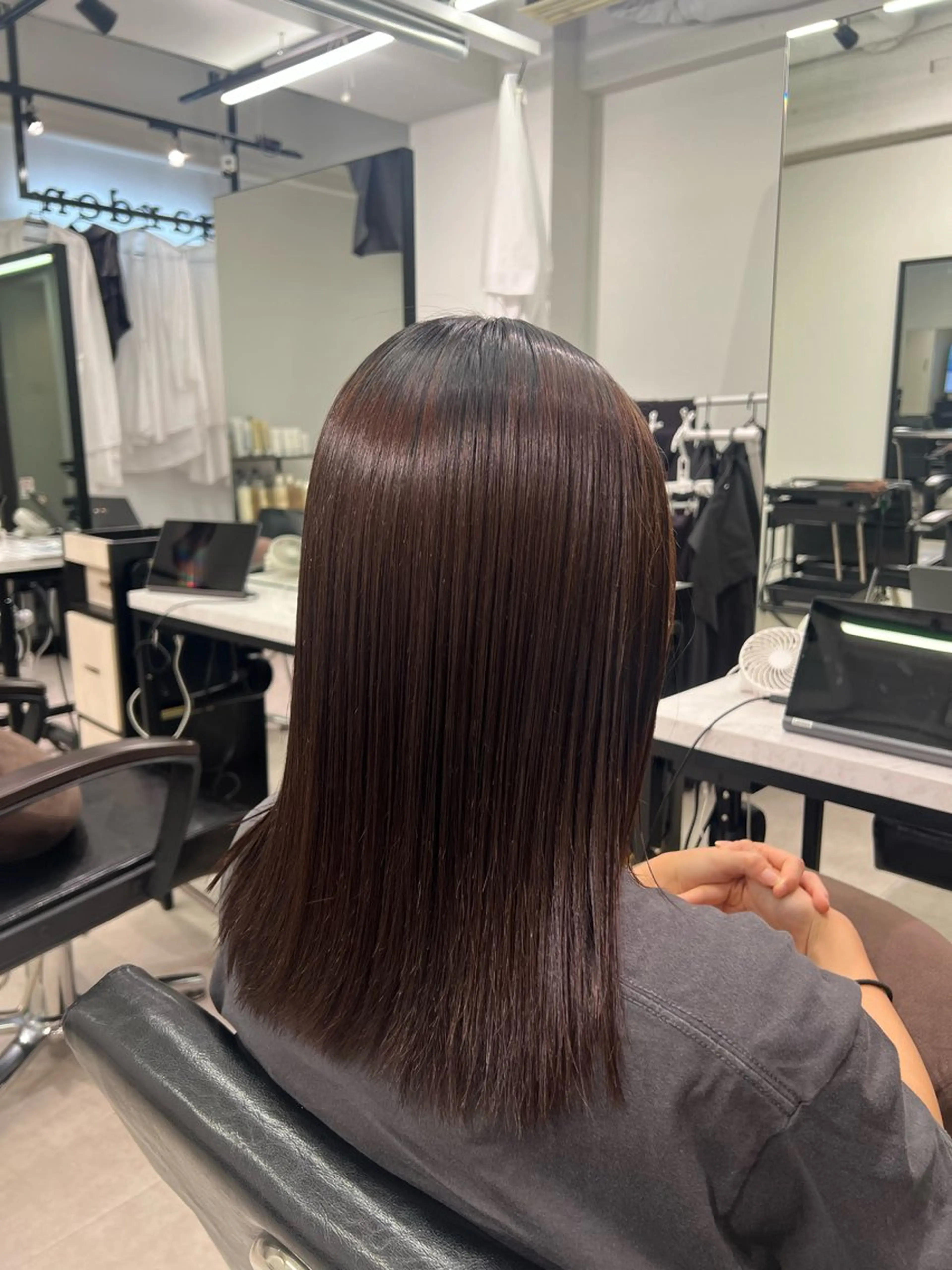 セミロング パーマ kei/透明感カラー /縮毛矯正/メンズのヘアスタイル