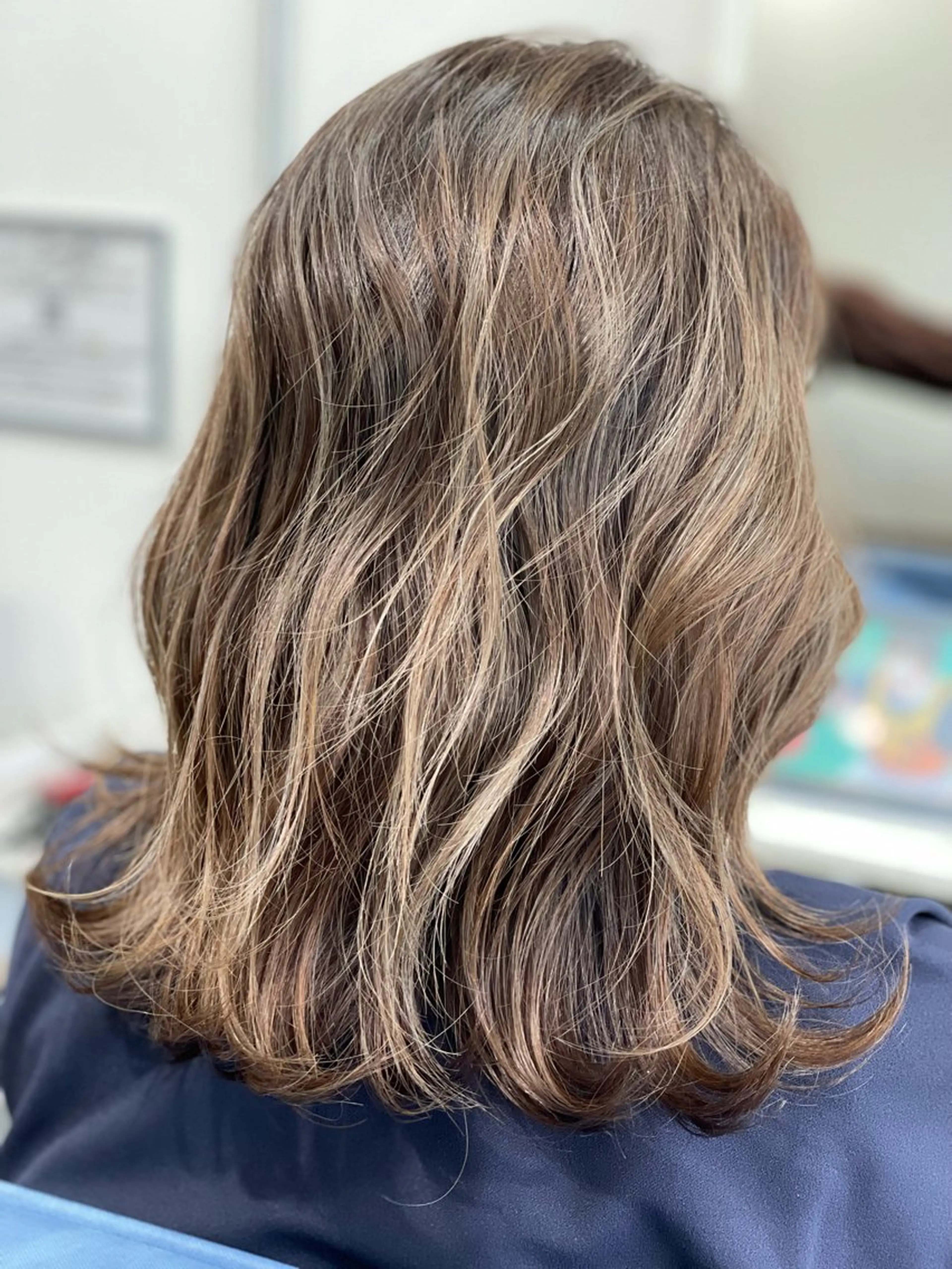 セミロング カラー Snaly カラー特化ページのヘアスタイル