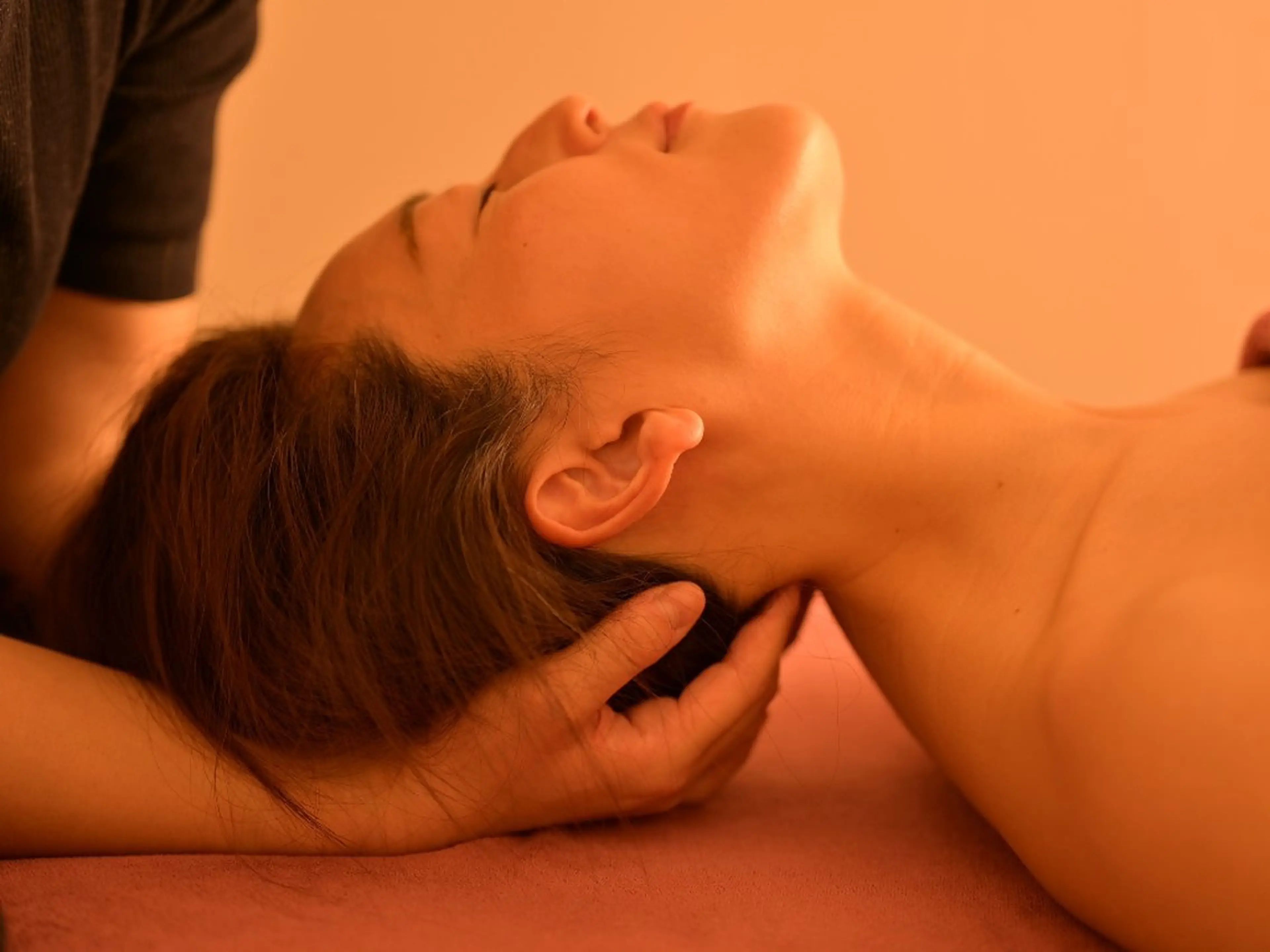 【腰臀部重点】しっかり圧☆ヘッドつき全身オイルマッサージ90分の写真