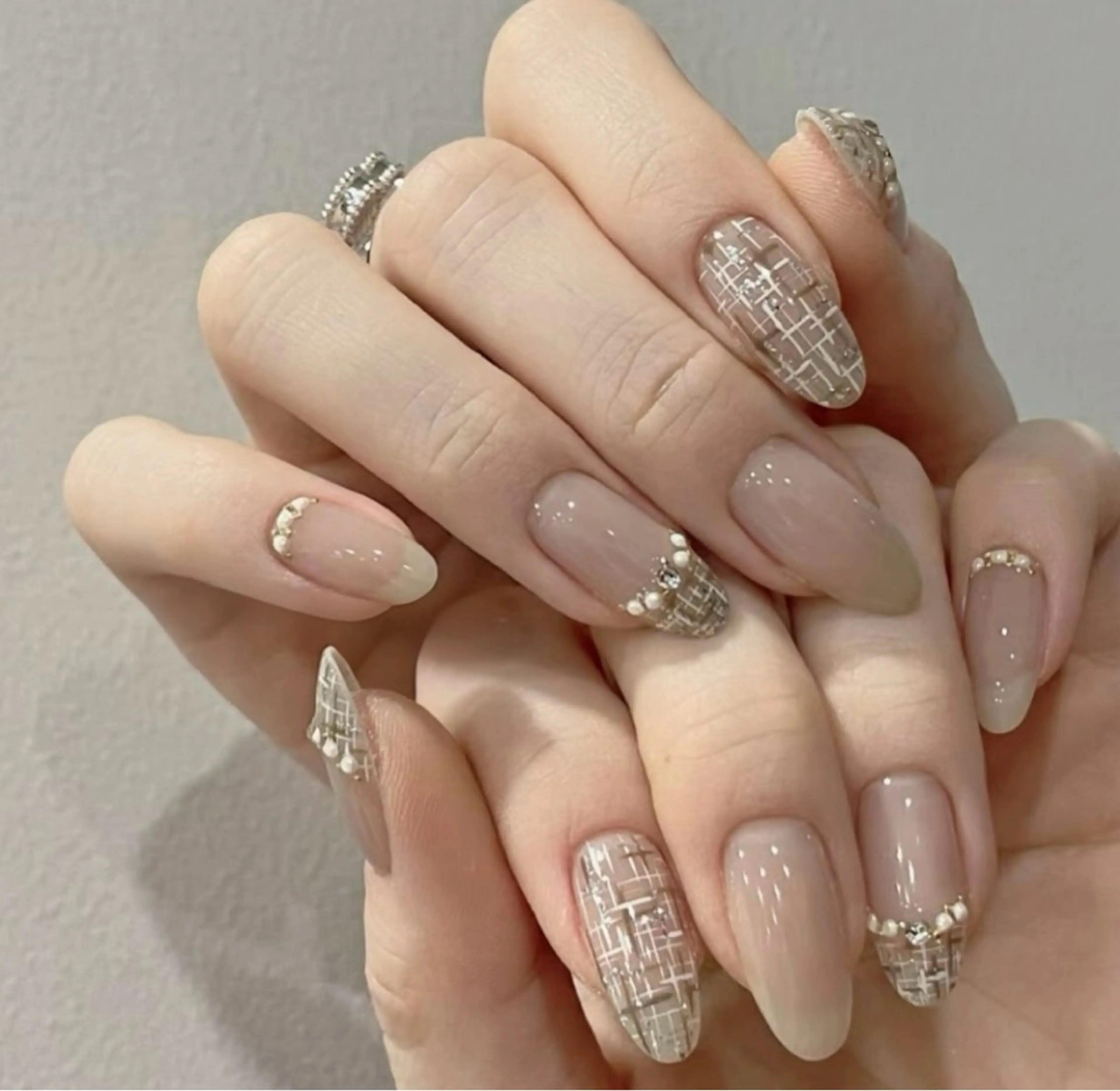 自爪、人気No. 1⭐️持ち込みアートし放題、アート6-8本（埋め尽くし2本OK）⭐️新規オフ無料¥8990の写真