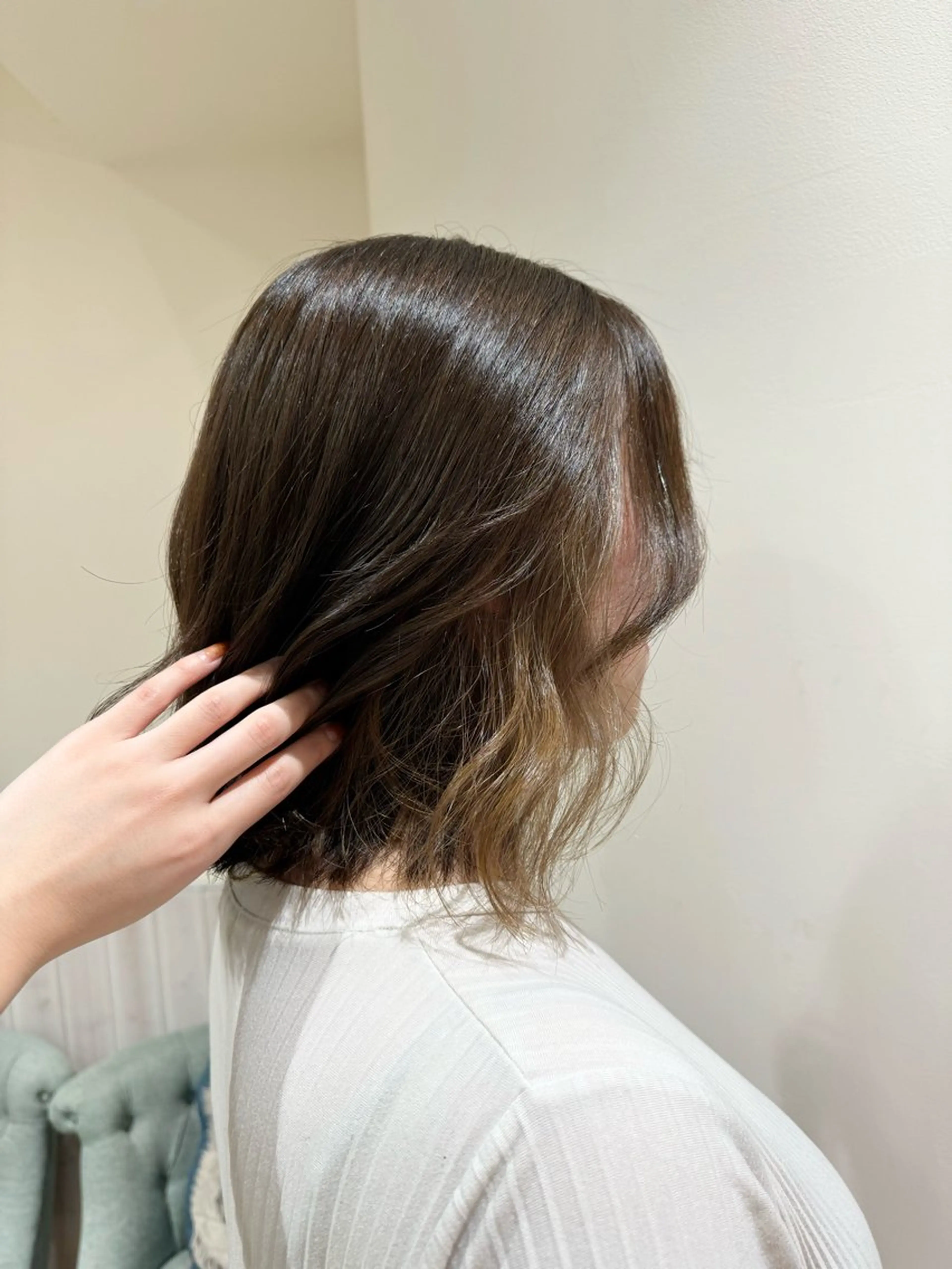 ショート カラー 透け感カラー🌿 小島 りなのヘアスタイル