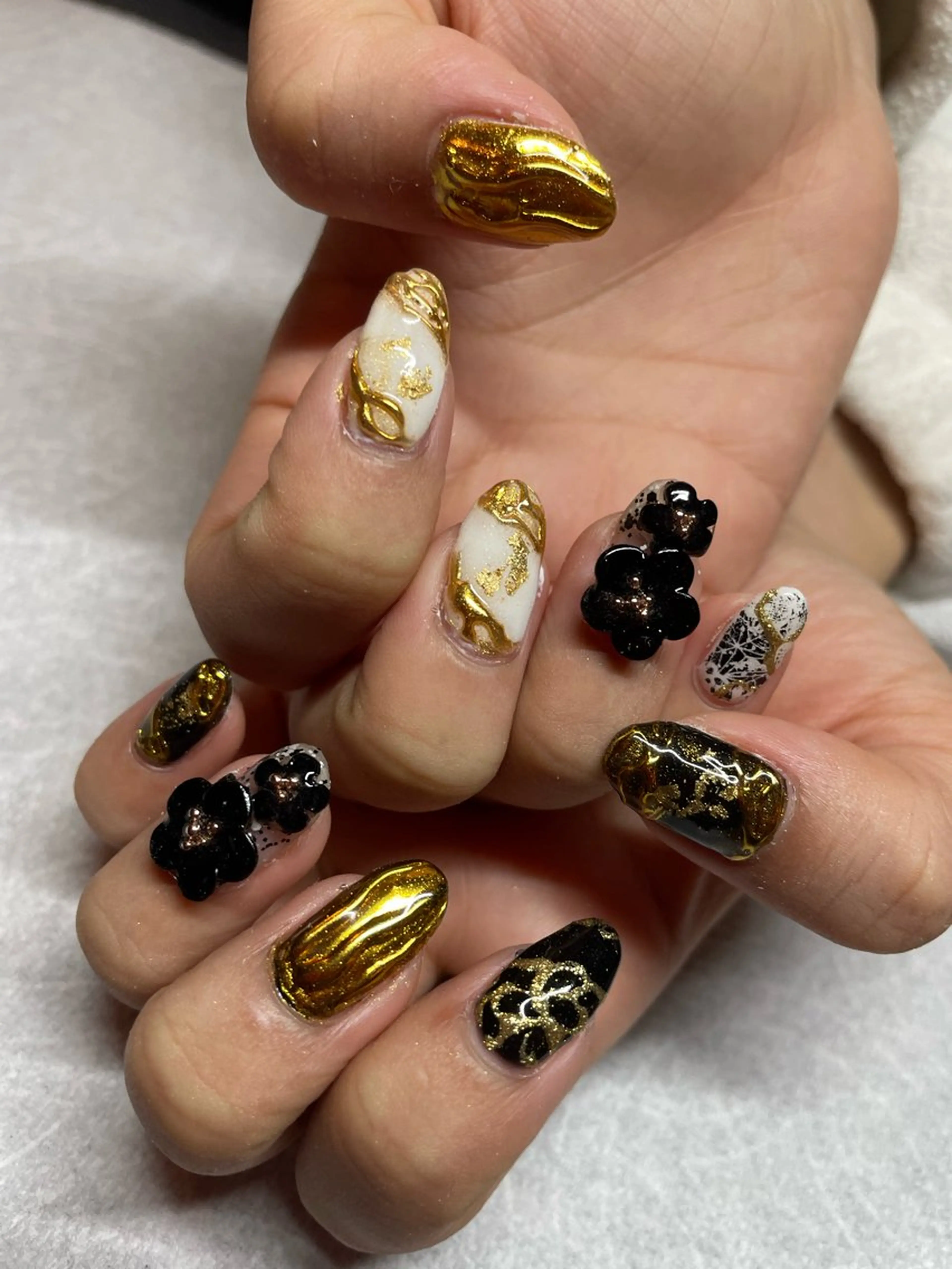 ネイル ハンドネイル CRAZY NAILのネイルデザイン