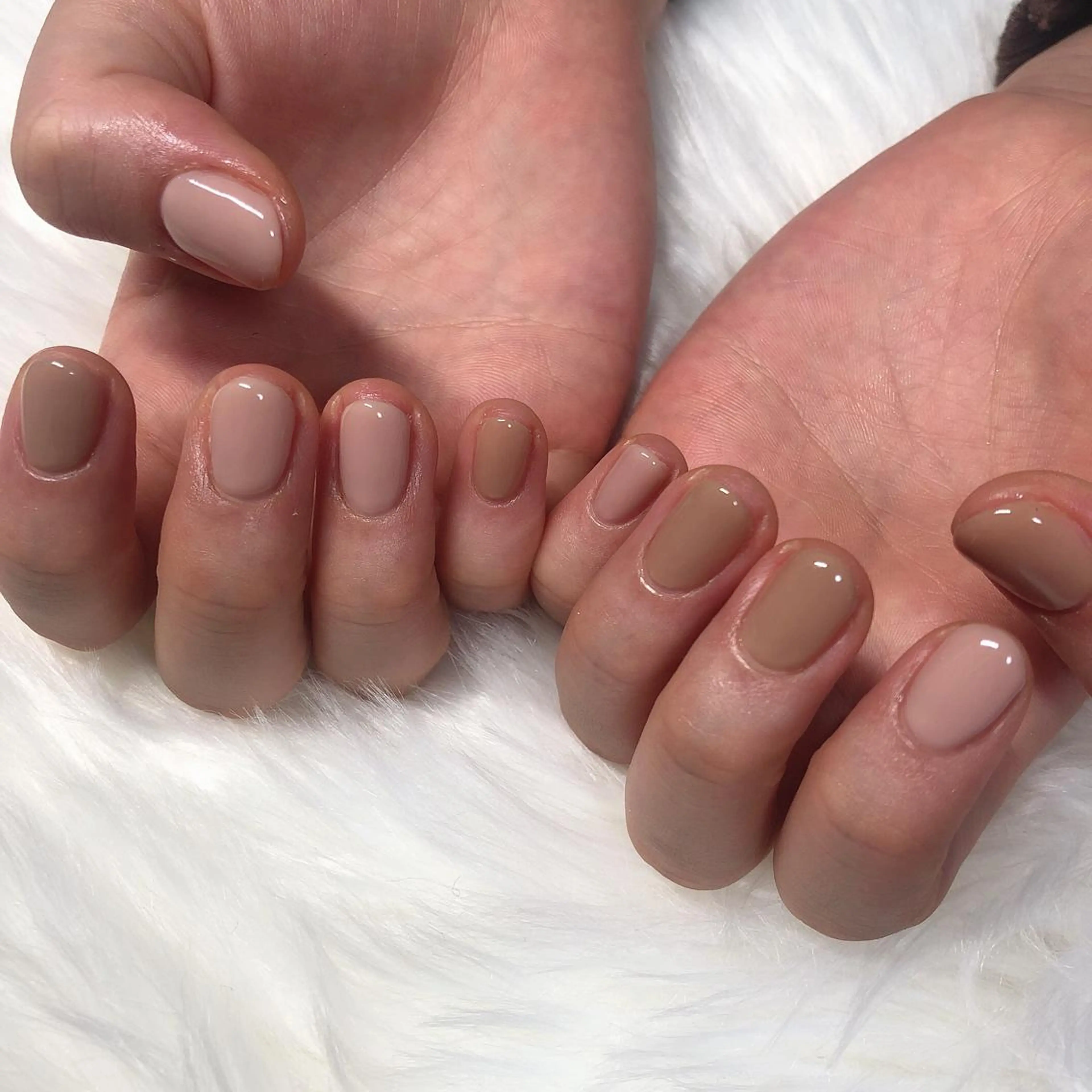 ネイル ハンドネイル 西岡 杏のネイルデザイン