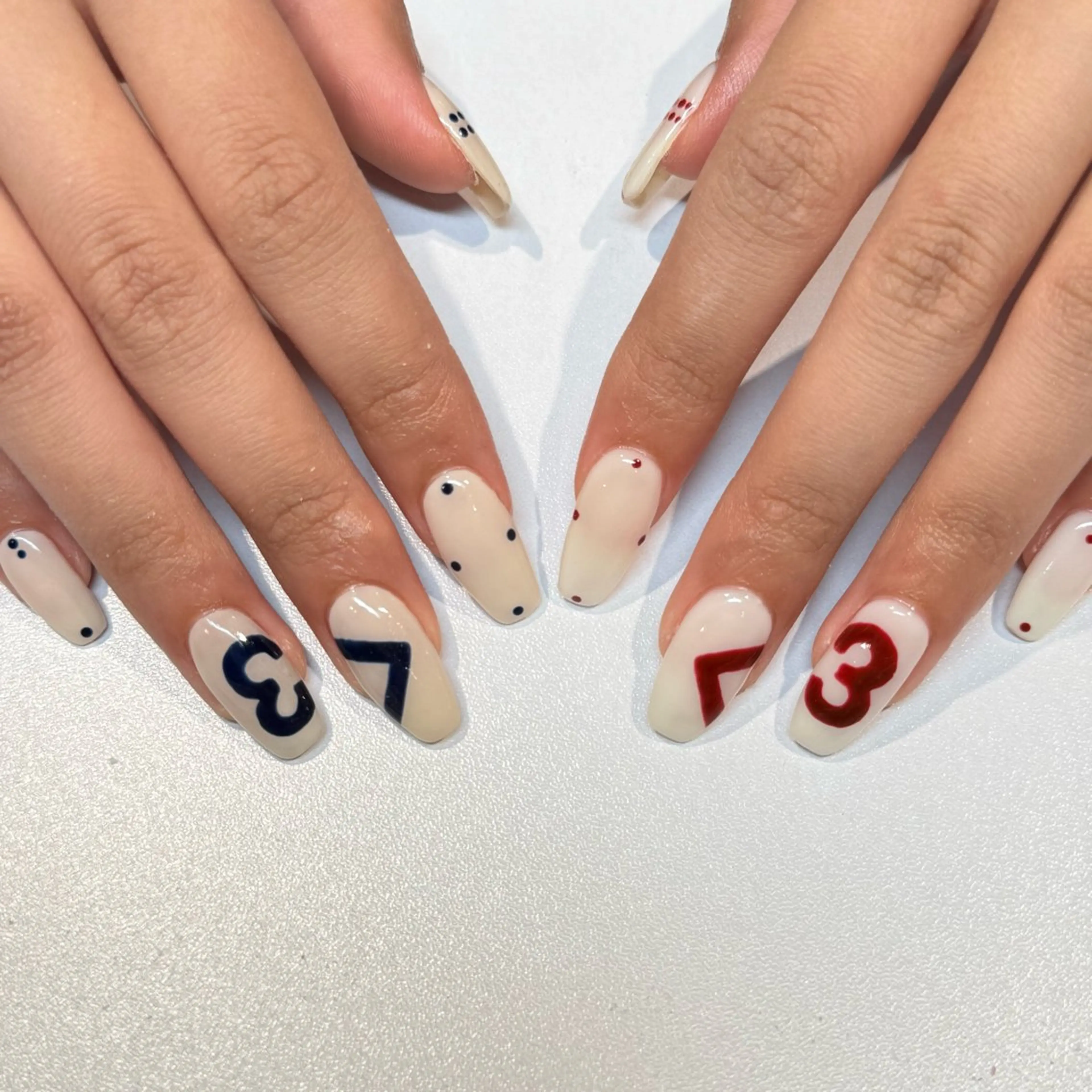 ネイル ハンドネイル JON YUEのネイルデザイン