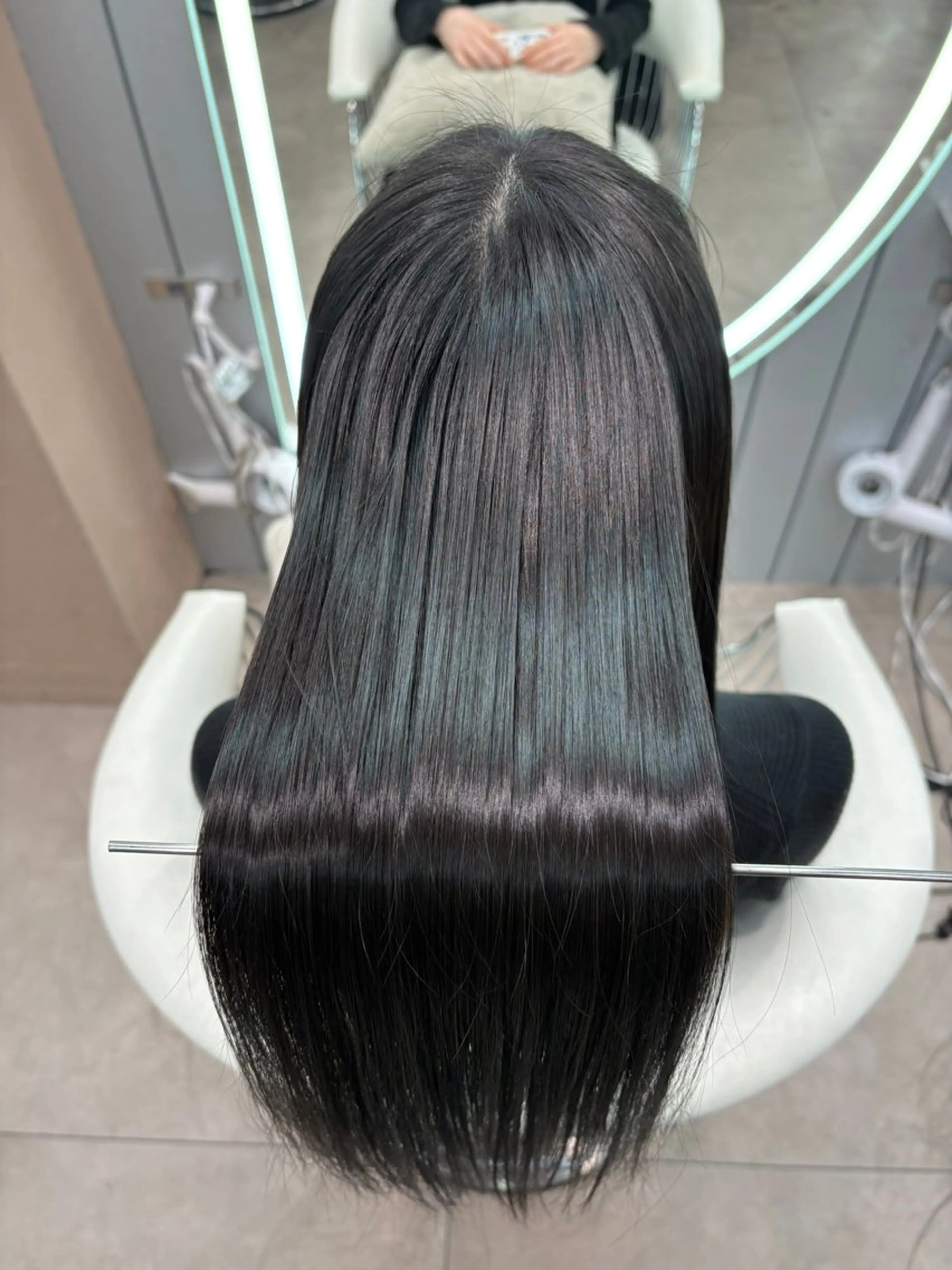 ロング ヘアアレンジ アッシュ ボブ くびれヘア 顔まわりレイヤー 顔周りカット カット 縮毛矯正 トリートメント ヘアセット 大宮‎🩵縮毛矯正 レイヤー　佐藤和のヘアスタイル