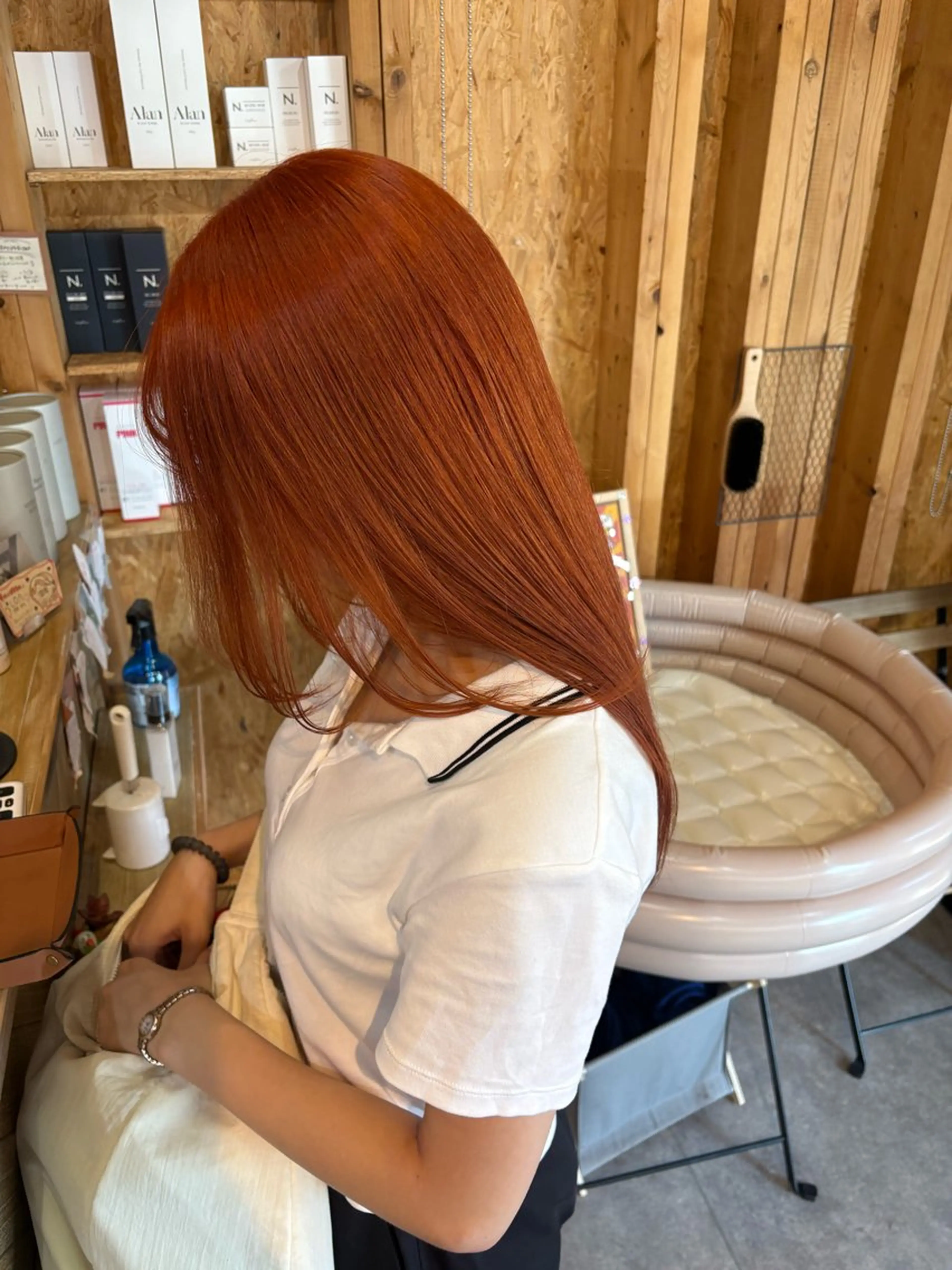 カラー まろみ暖色×ボブ ×chia🕯のヘアスタイル