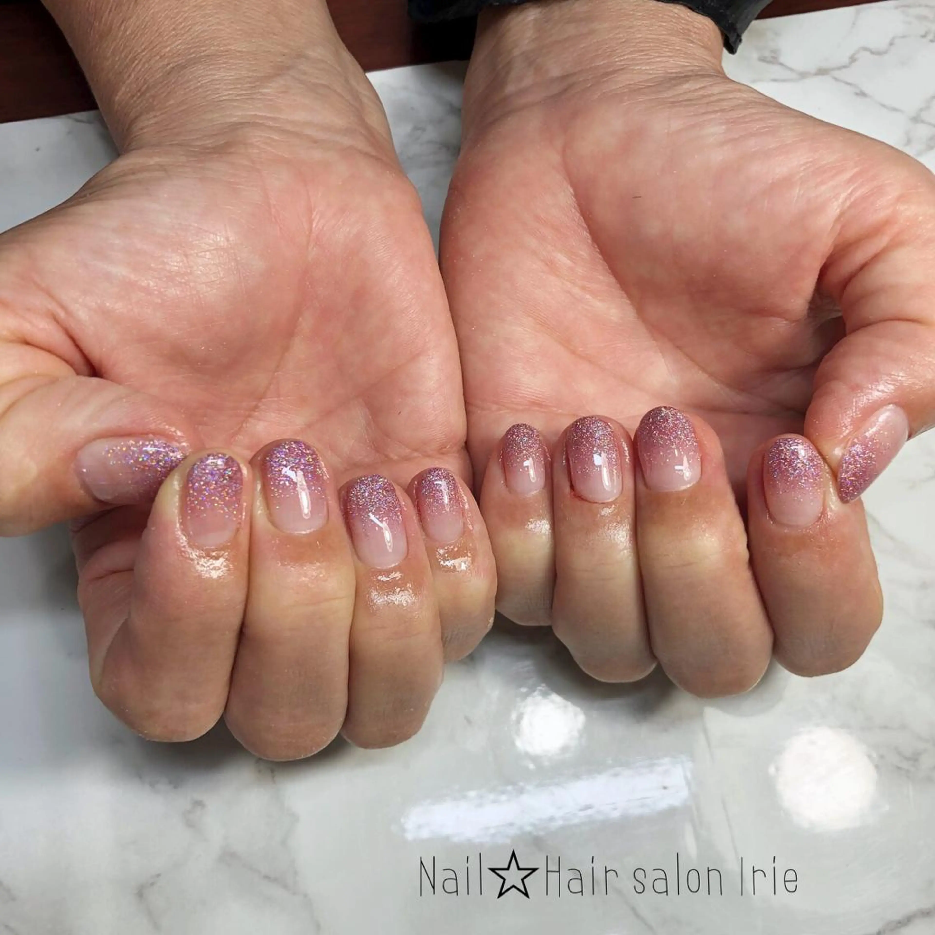 ネイル ハンドネイル ハンドケア Hair salon Irie所属・與儀 知佳のネイルデザイン