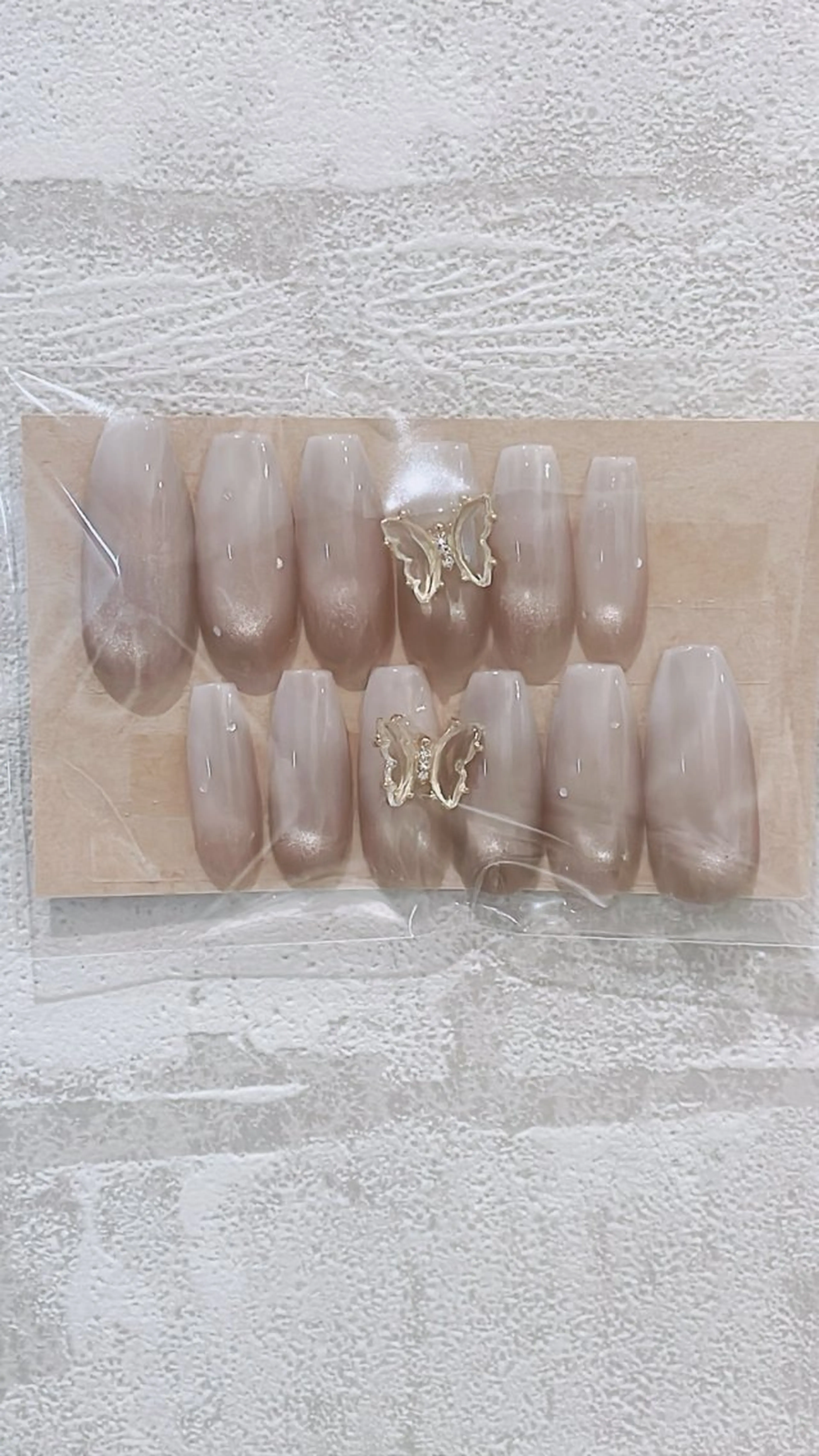 フルオーダーネイルチップ《2回ご来店いただきます》全てコミコミ❣️パーツもカラーも選び放題💖ネイルケアつき🫰🏻💕の写真