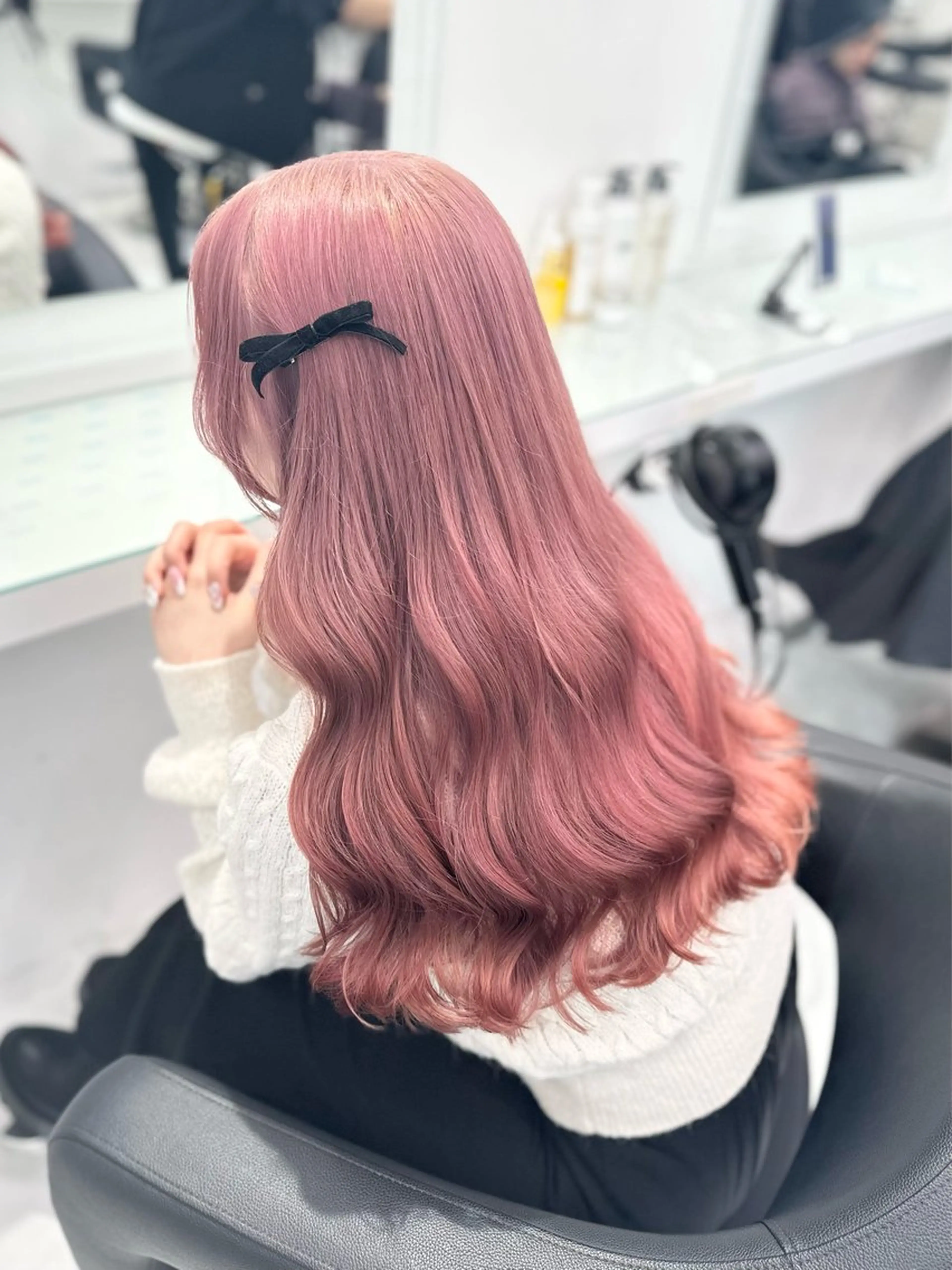 ロング カラー ヘアカラー トレンド暖色ヘア🍒 miu🍒のヘアスタイル