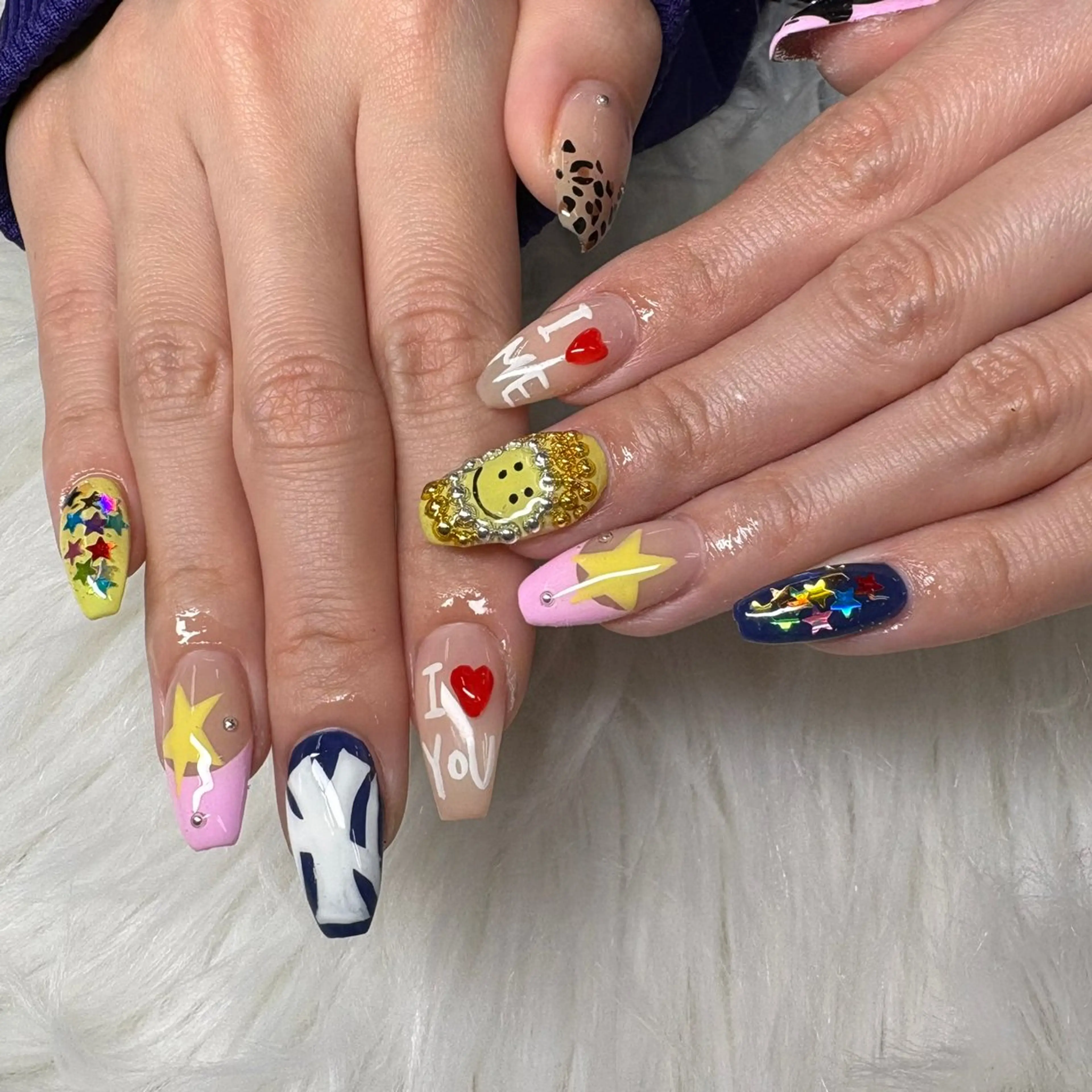 ネイル ハンドネイル SHION  のネイルデザイン