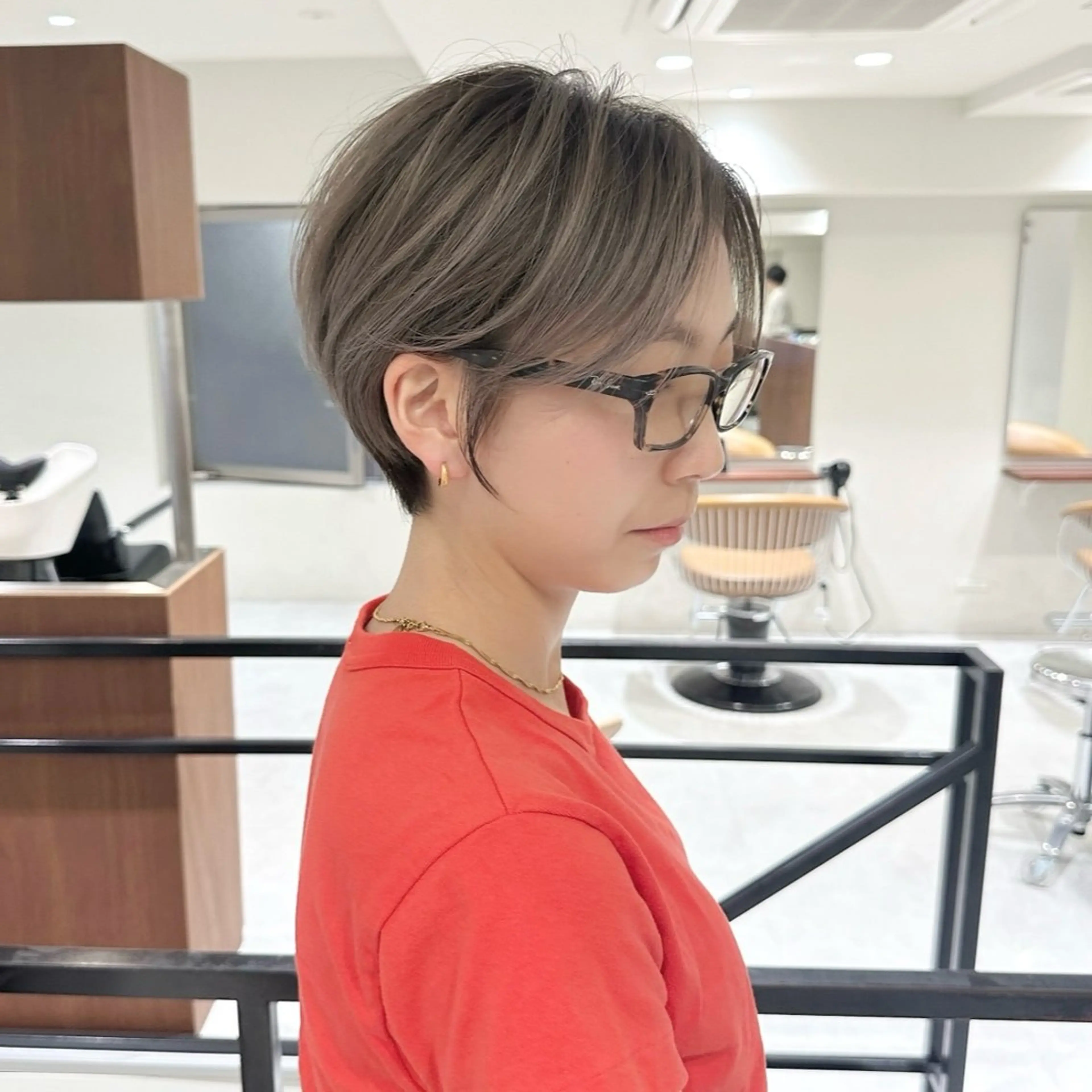 ショート カラー カット ヘアカラー ショート特化✨ 津々美のヘアスタイル