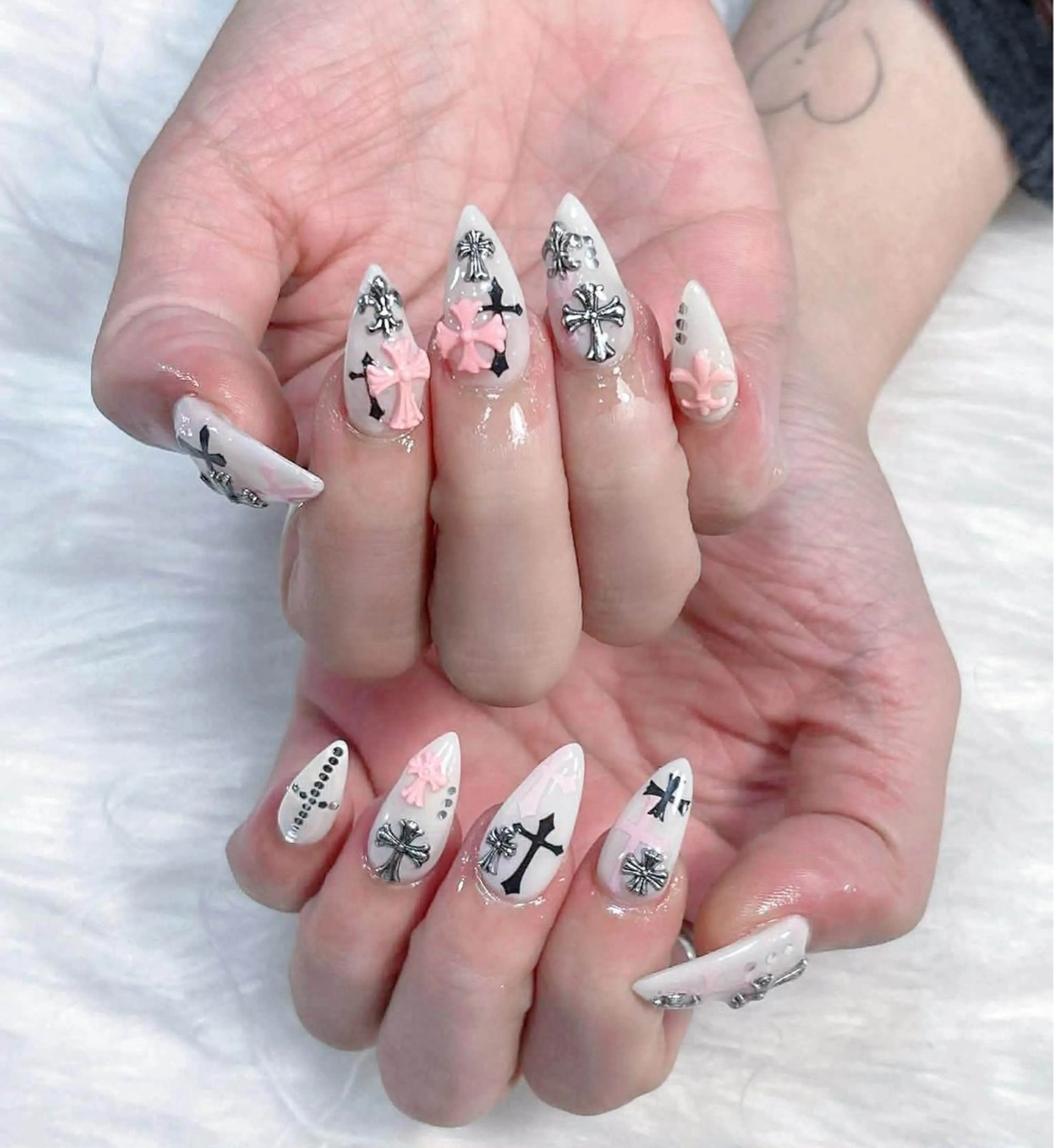 ネイル YUKI NAIL 大国町店のネイルデザイン