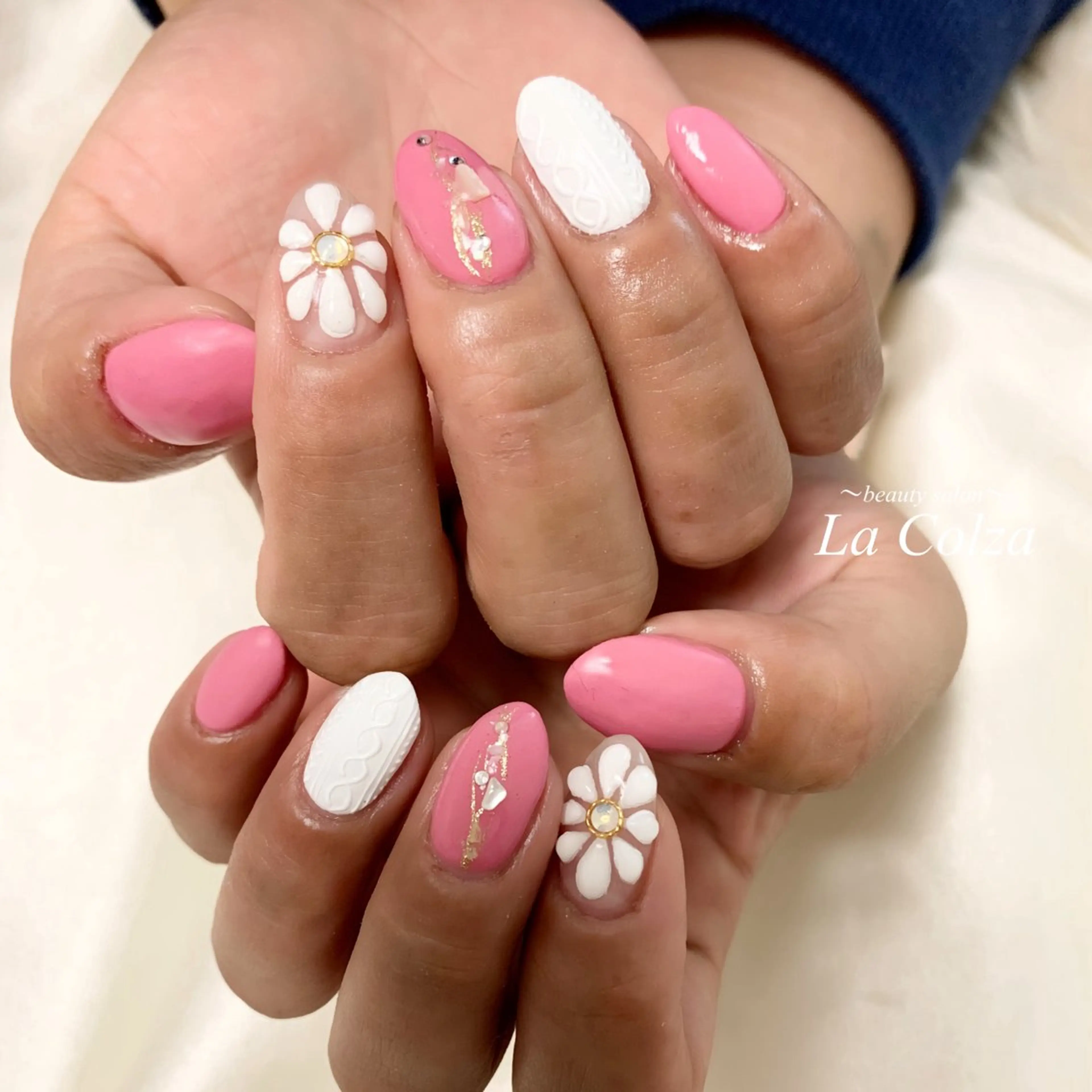 ネイル La Colzaのネイルデザイン