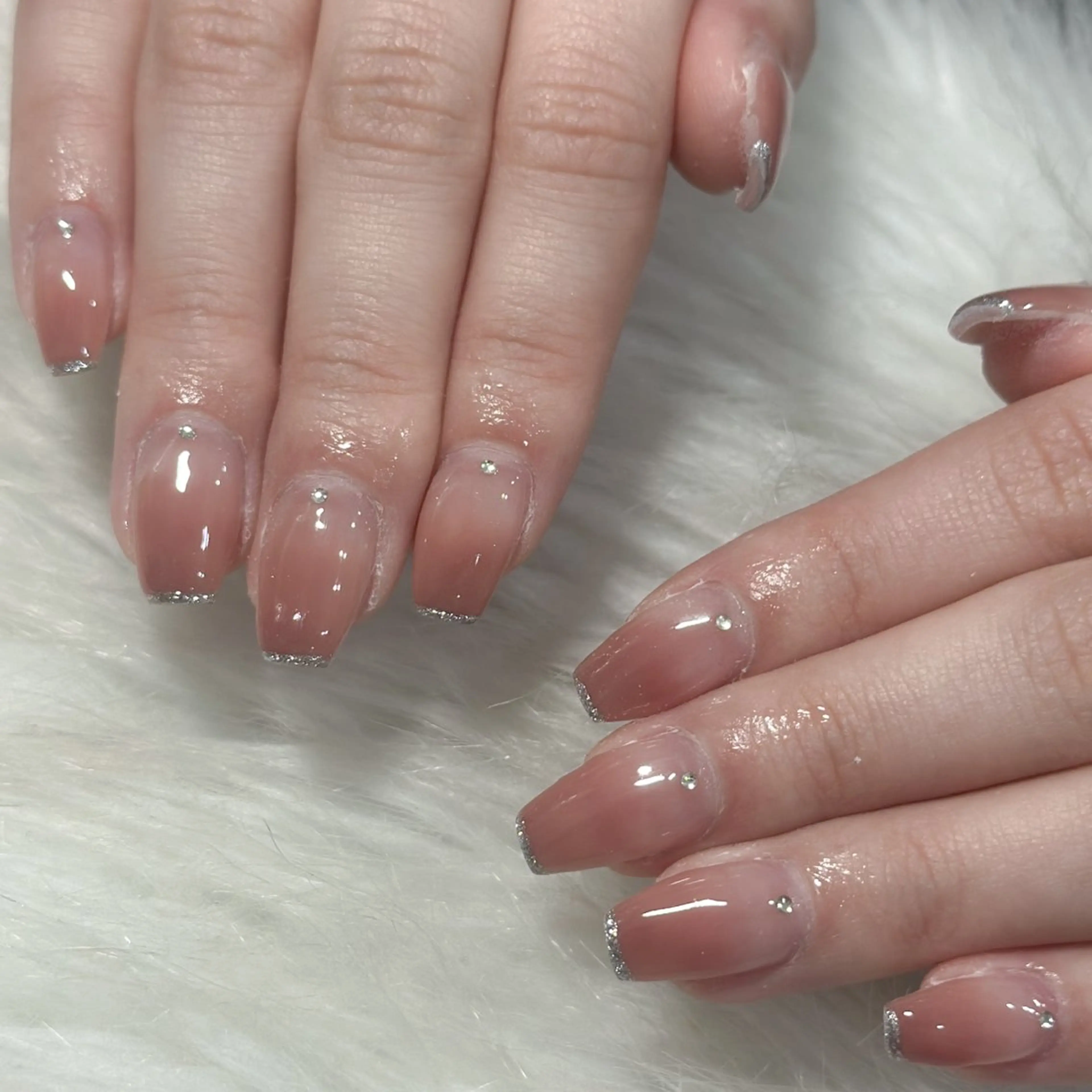 ネイル ハンドネイル フットネイル LAVISH nanamiのネイルデザイン