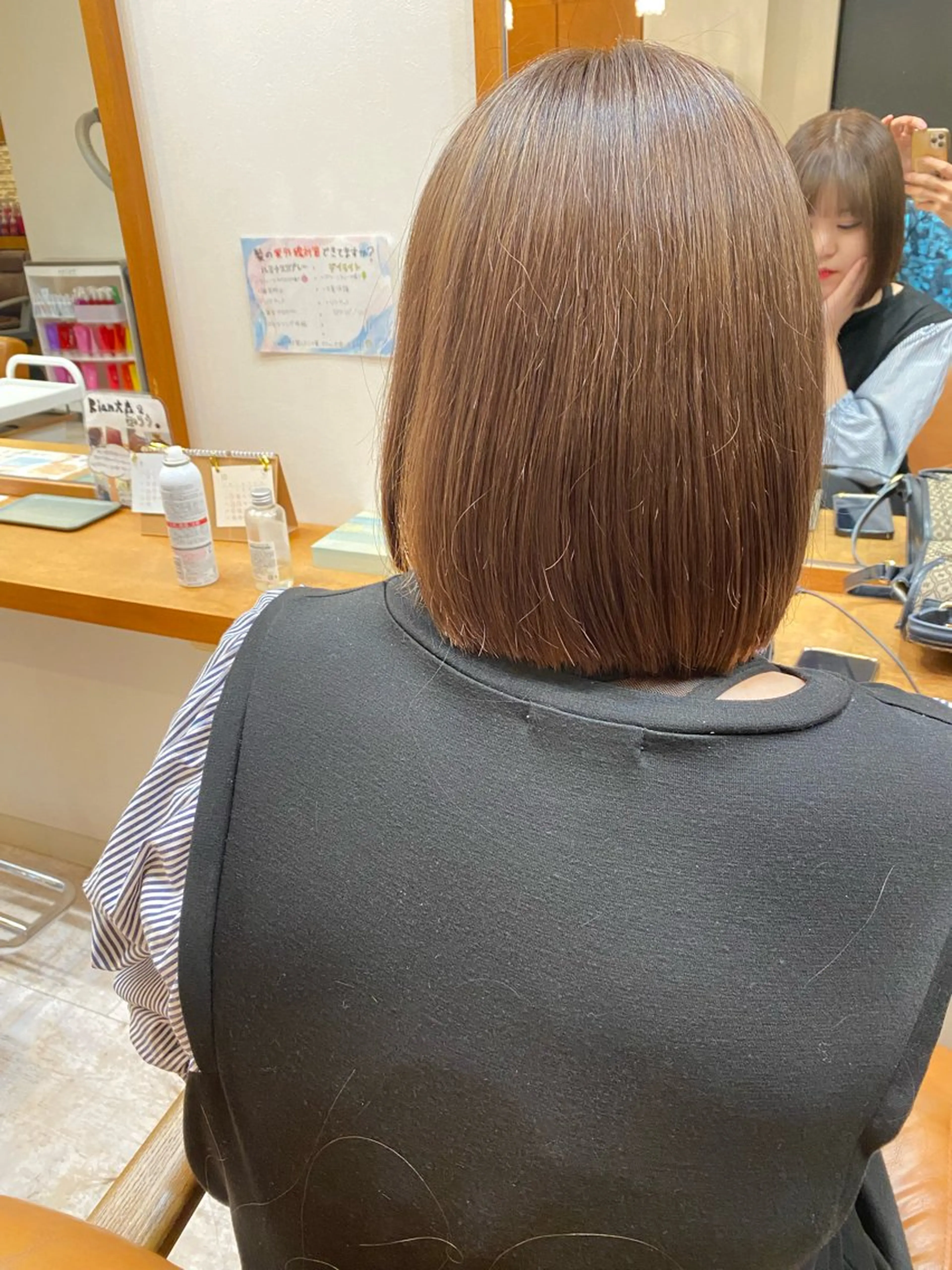 ショート カラー 切りっぱなしボブ ボブ 縮毛矯正 トリートメント カット 縮毛矯正 トリートメント 田崎 暁大のヘアスタイル