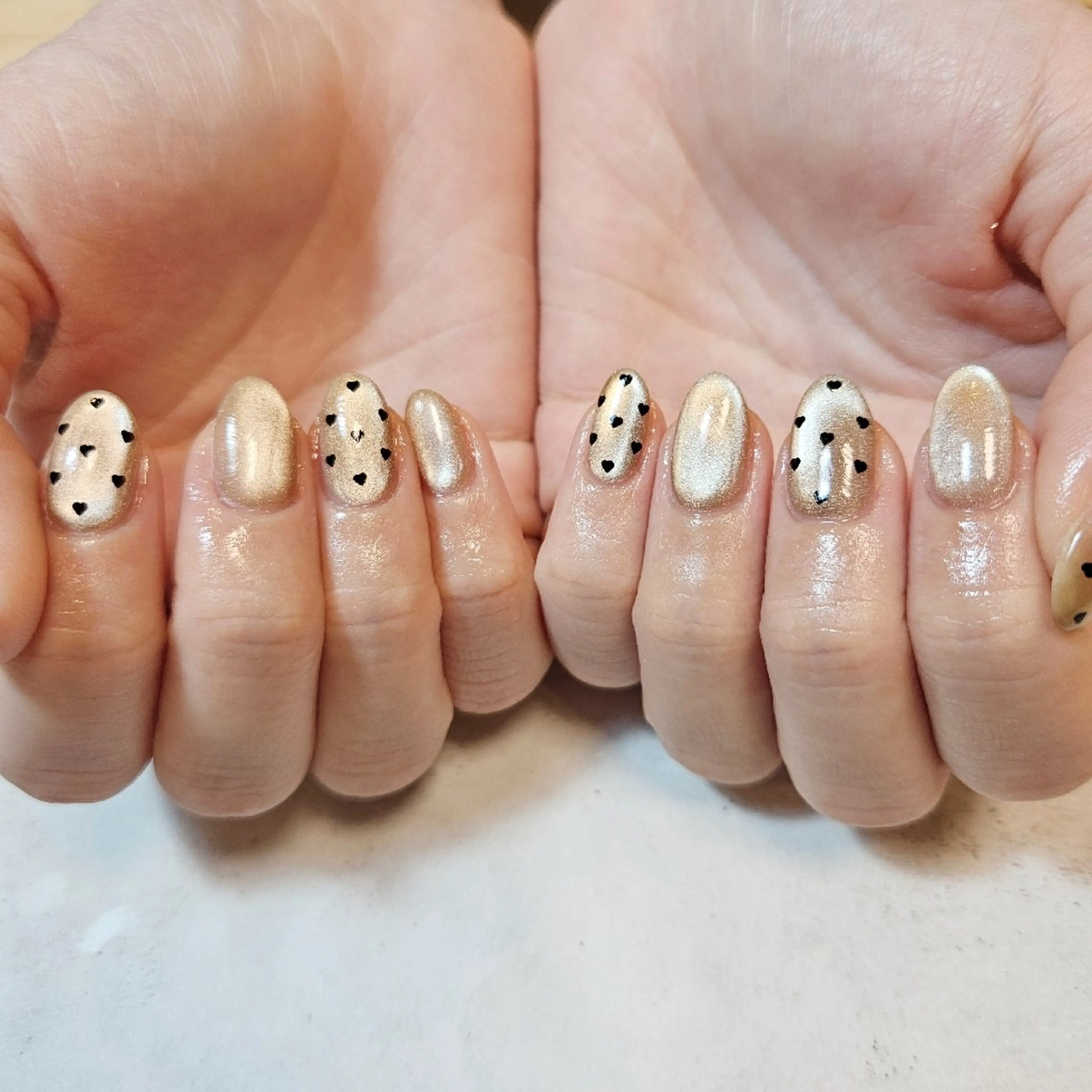 ネイル ジェルネイル マグネットネイル パラジェル 春ネイル ハンドネイル Nailsalon manoのネイルデザイン