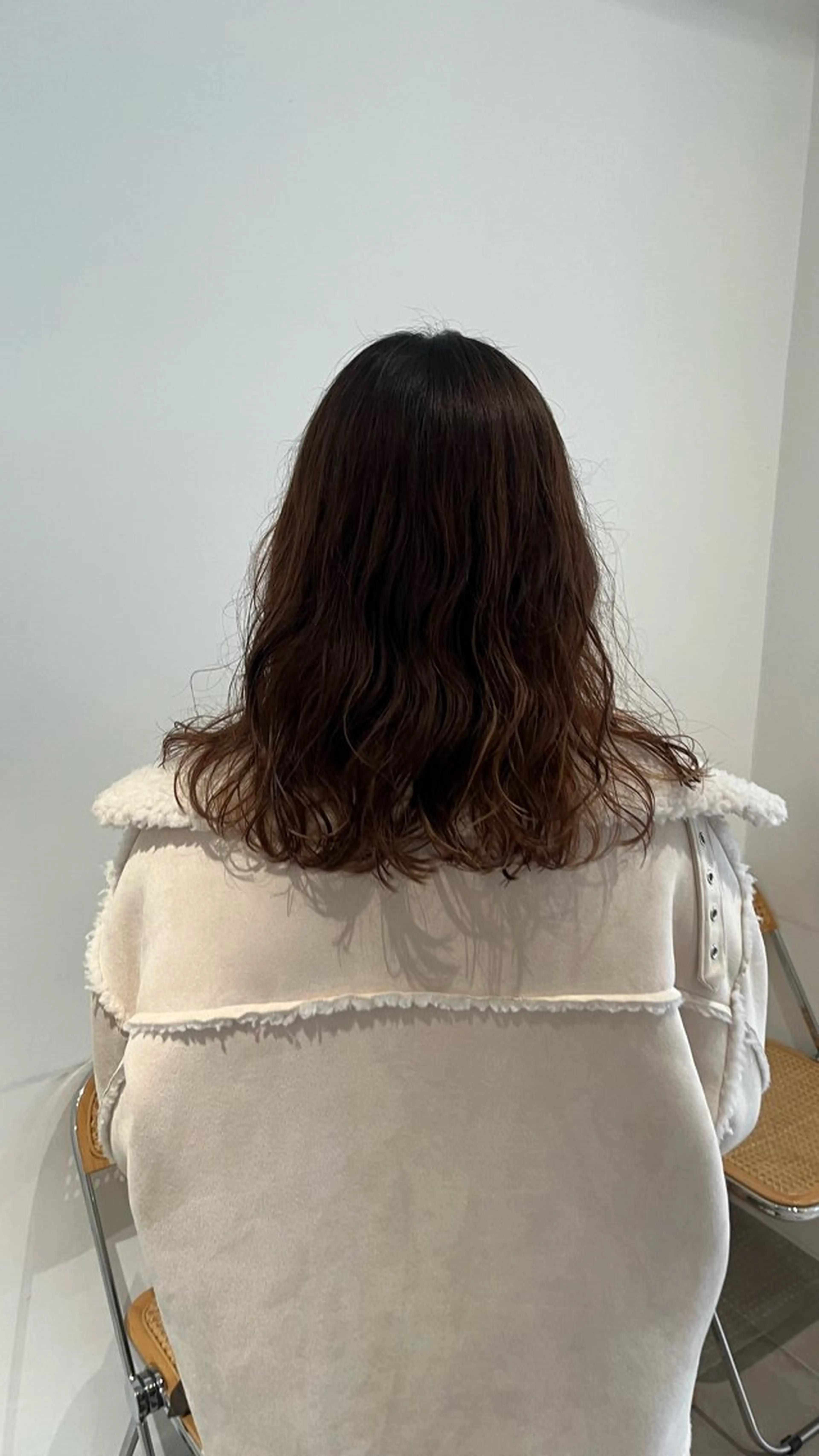 パーマ e.n.u 烏丸山﨑 菜々実のヘアスタイル