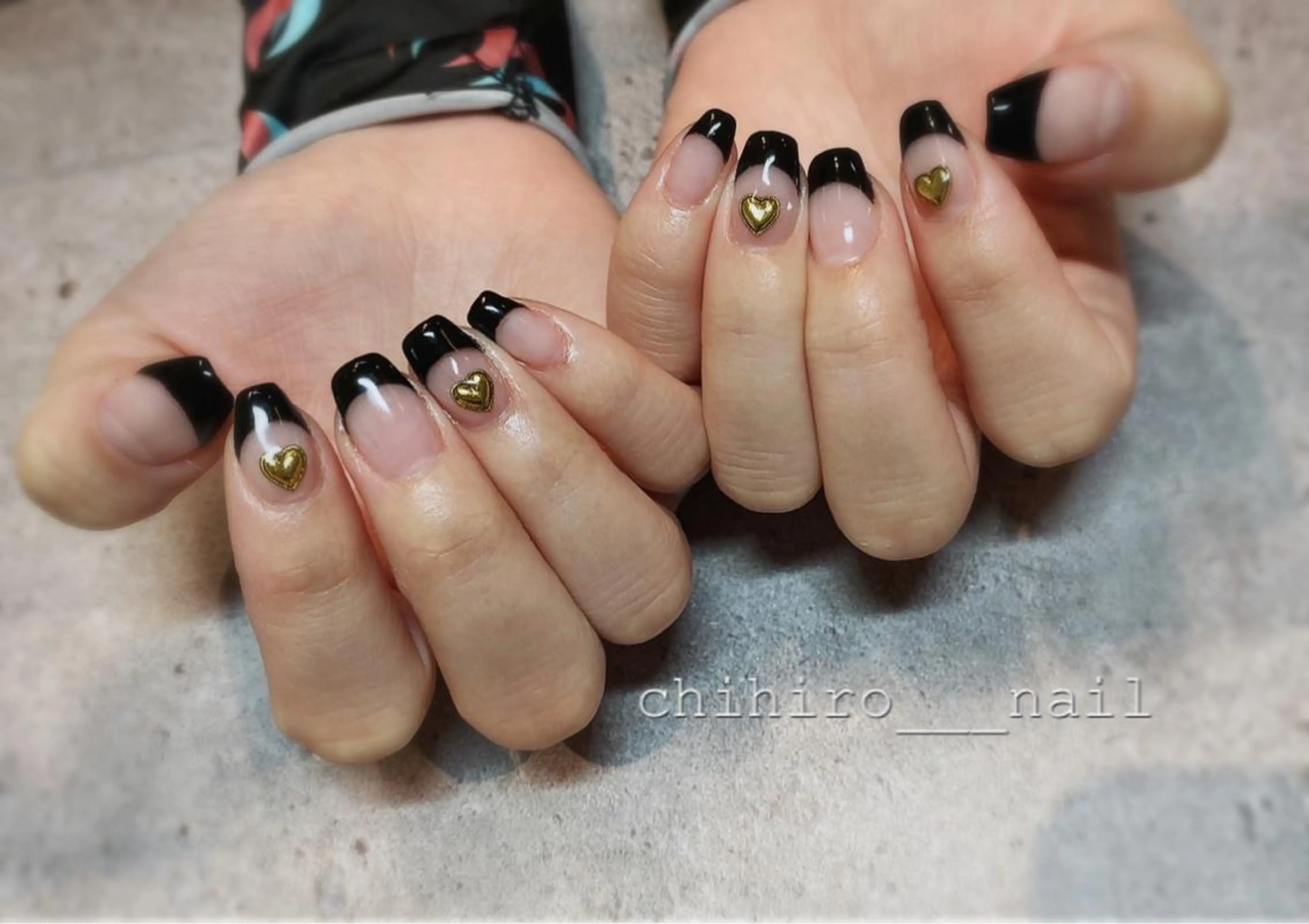 ミディアム カラー ネイル アートネイル フレンチネイル ジェルネイル マグネットネイル ニュアンスネイル ハンドネイル beauty salon ma'am所属・chihiro 小路ネイルのネイルデザイン