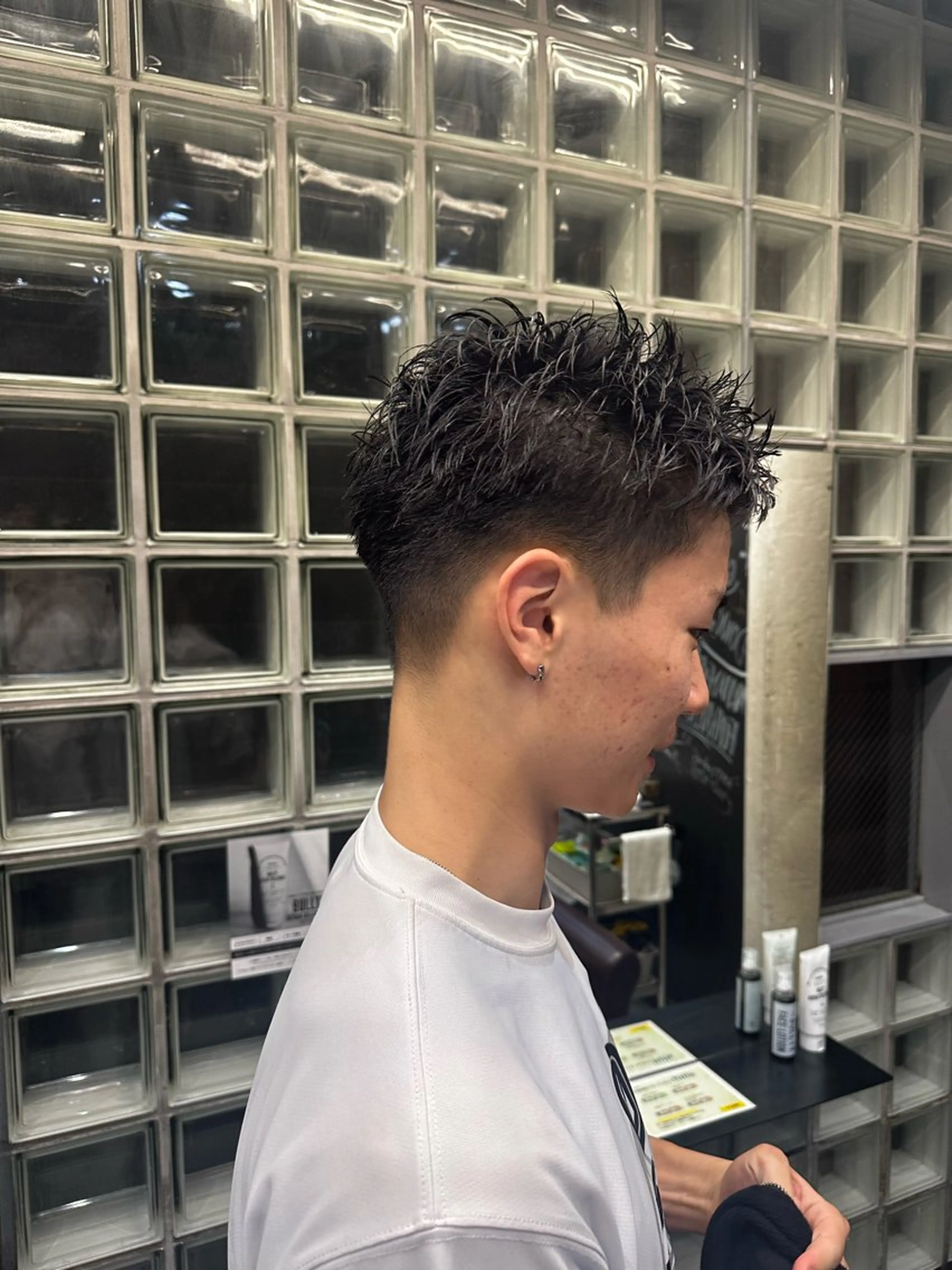 ショート メンズ スパイキーショート ショートヘア 岩永 大夢のヘアスタイル