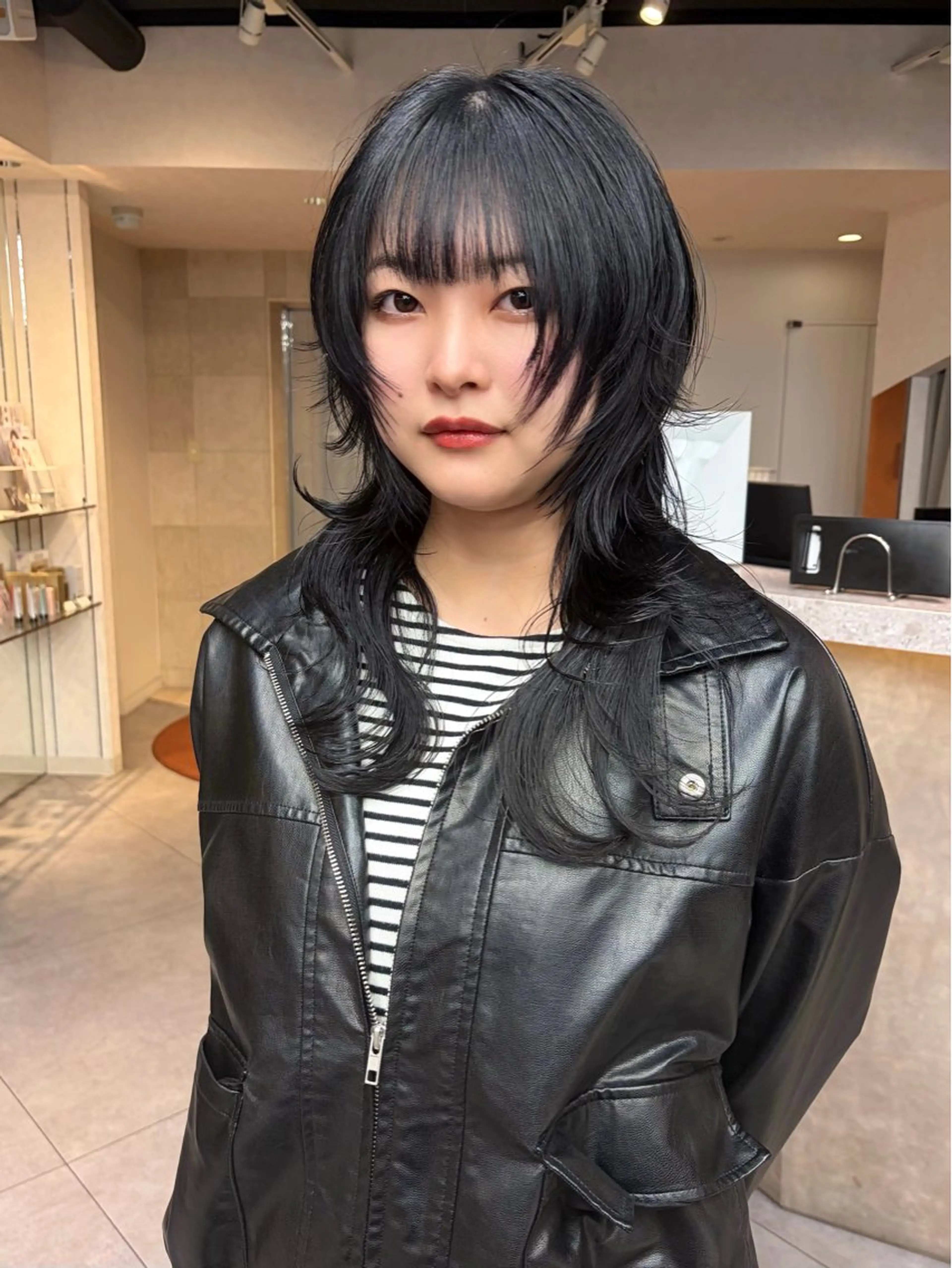 【似合わせカット➕トリートメント】(心斎橋/アメ村/本町/難波/ウルフ/レイヤー/ハッシュカット/ボブ/ミディアム)の写真