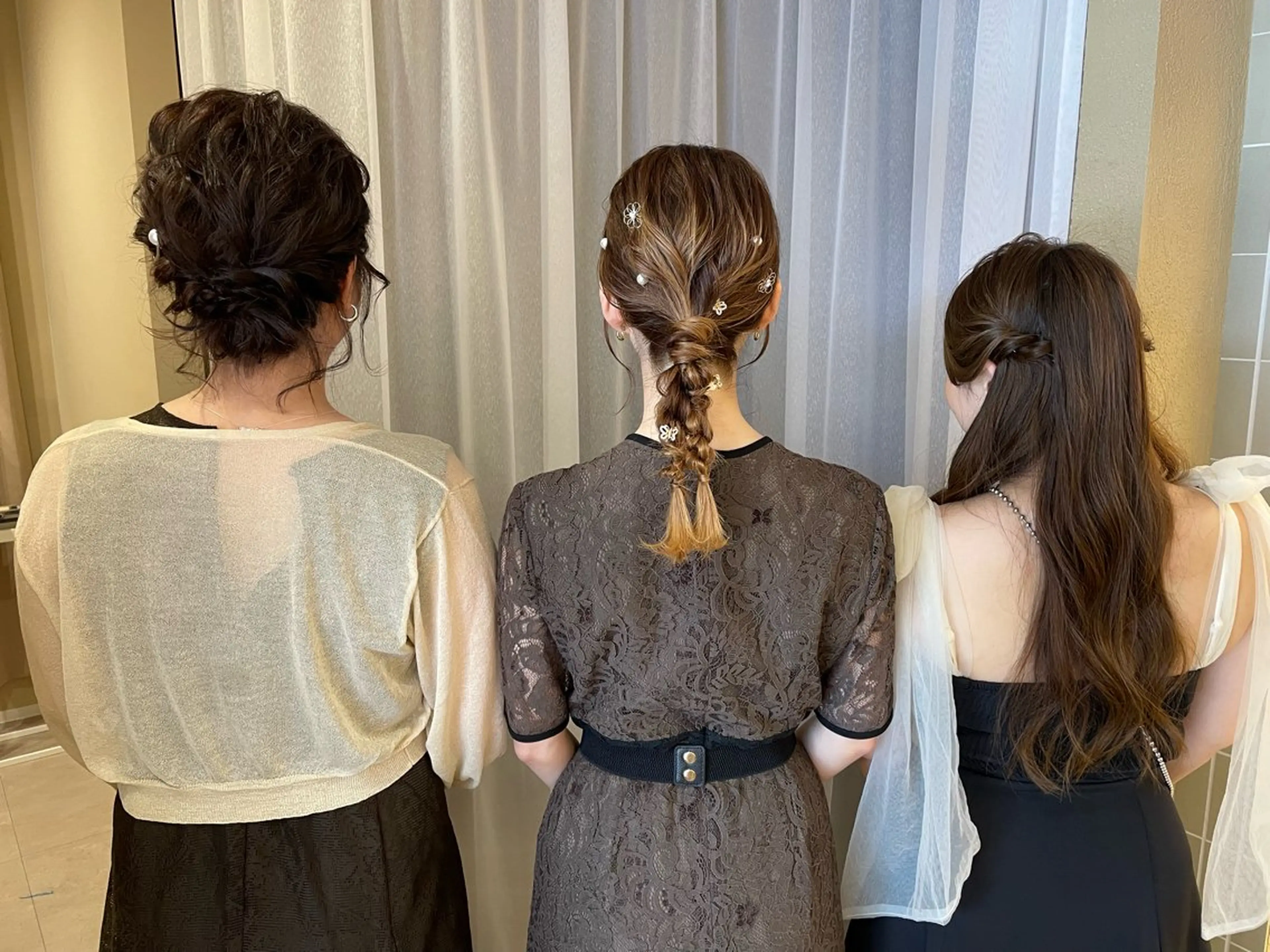 セミロング ヘアアレンジ ユ ミのヘアスタイル